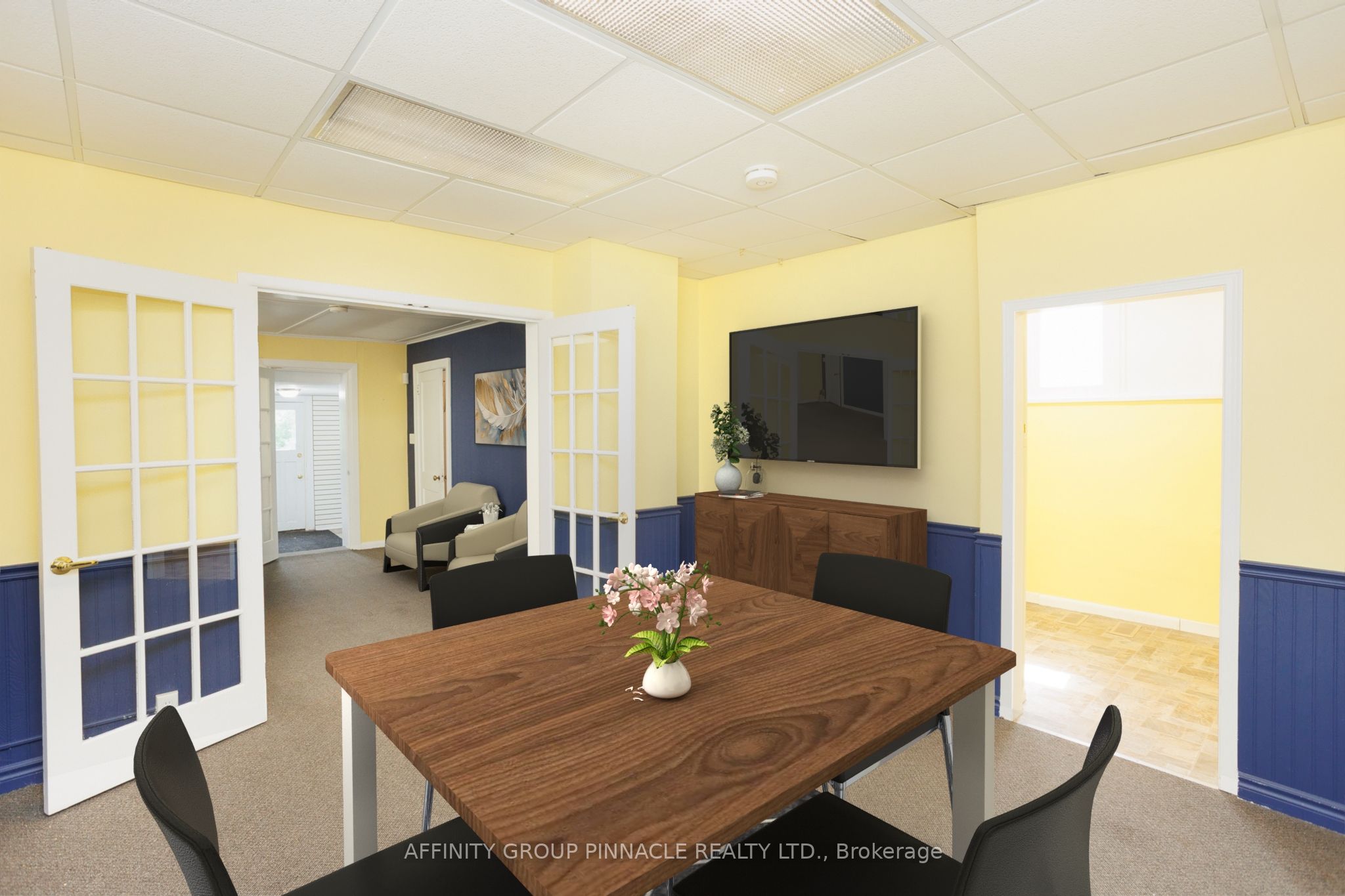 221 Kent Street Property Photo 18