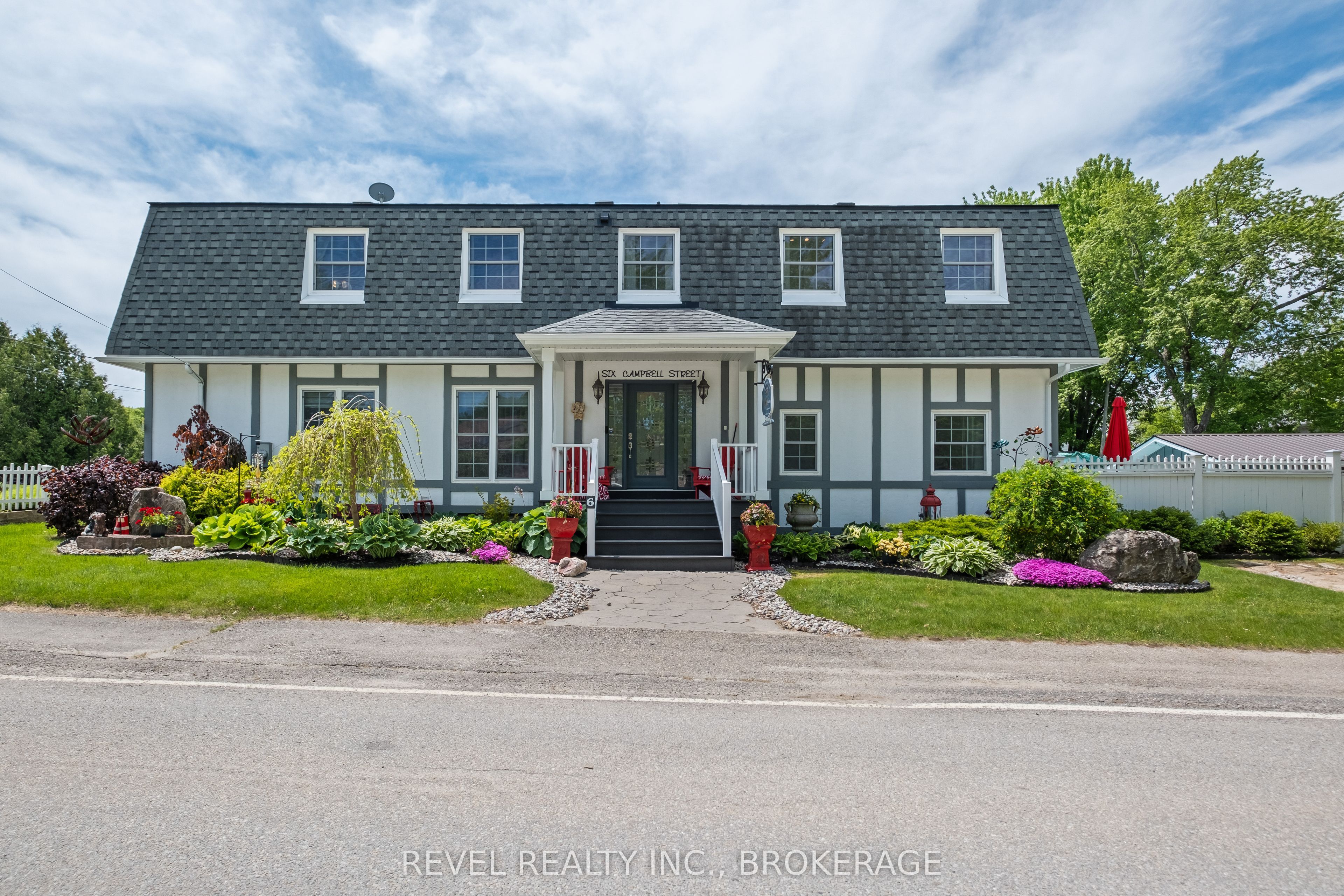 6 Campbell Street