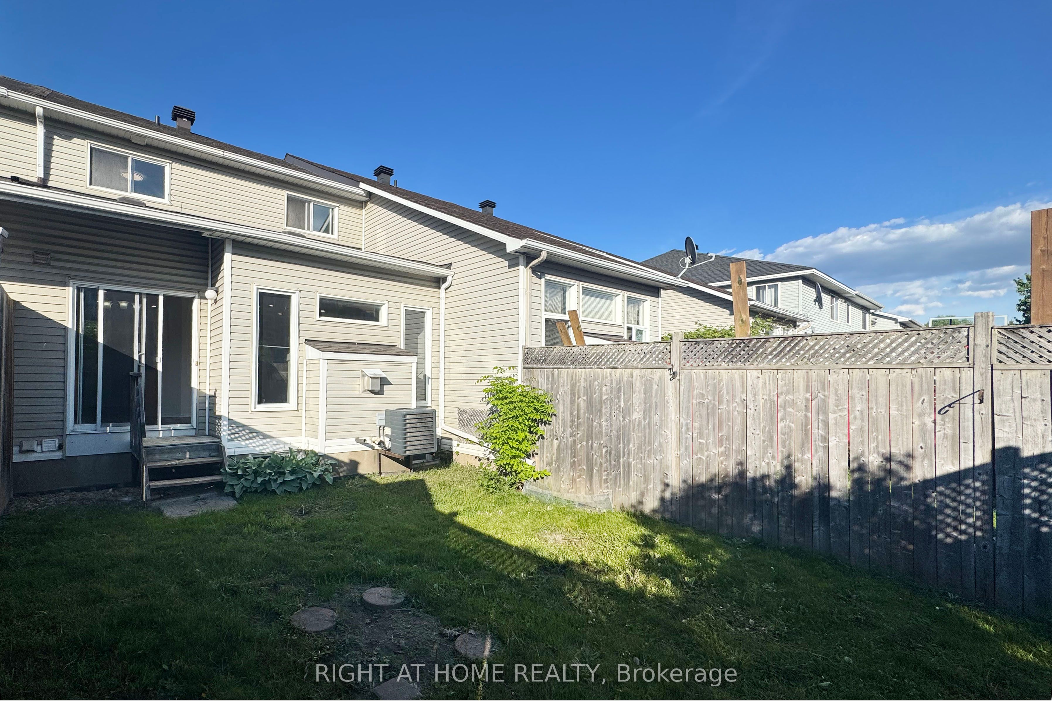 205 Gray Crescent Property Photo 30