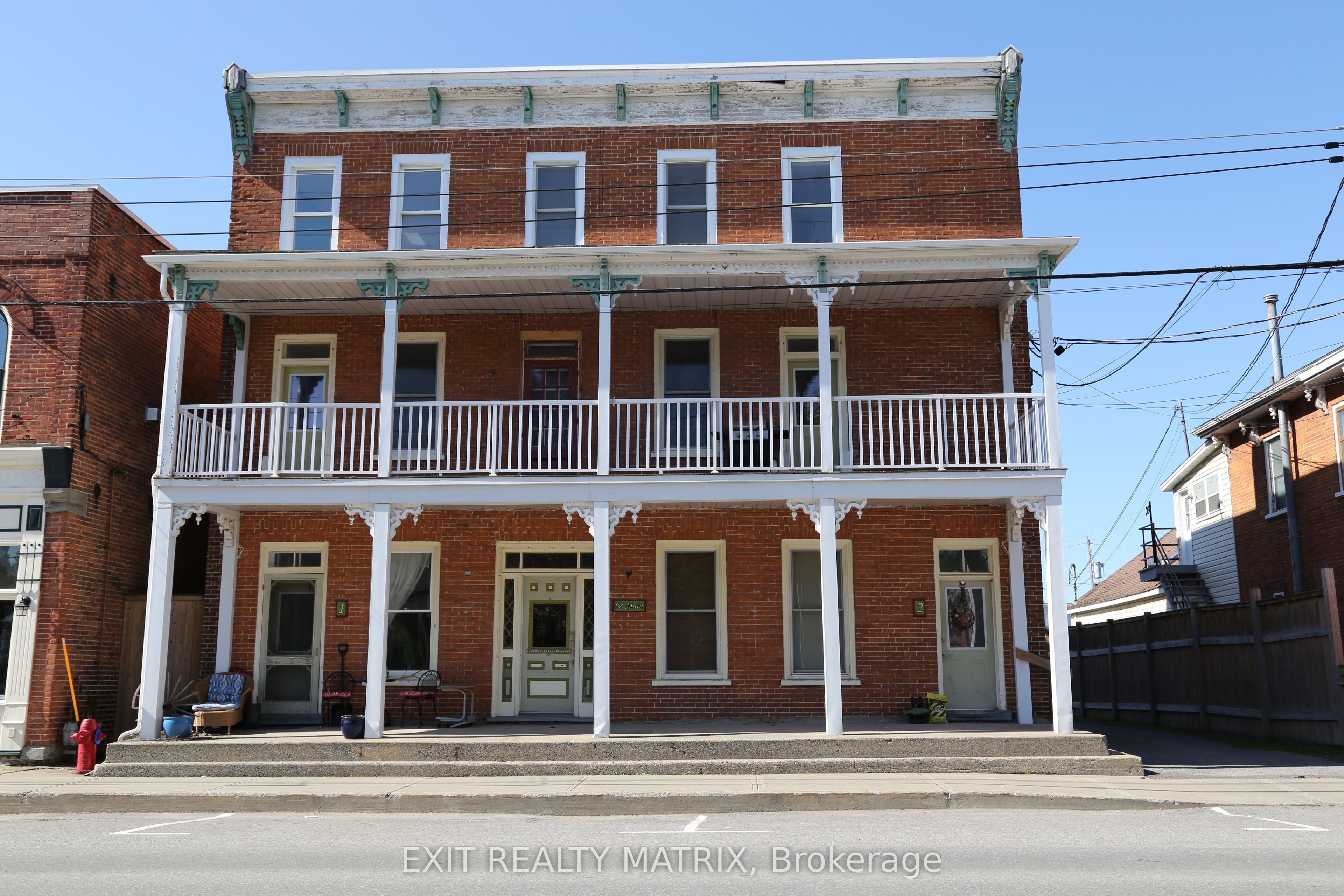 68 Main Street Property Photo 1
