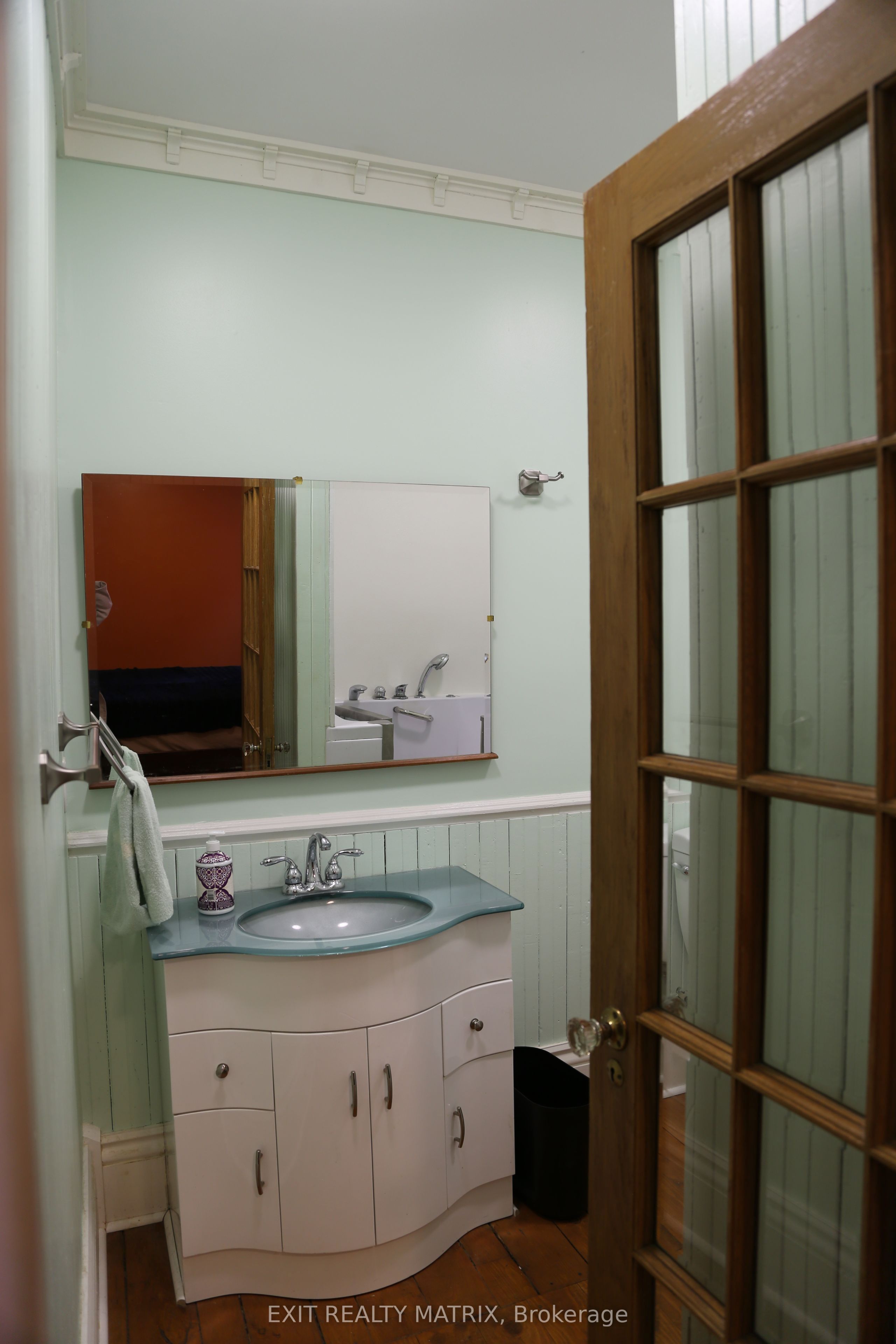 68 Main Street Property Photo 8