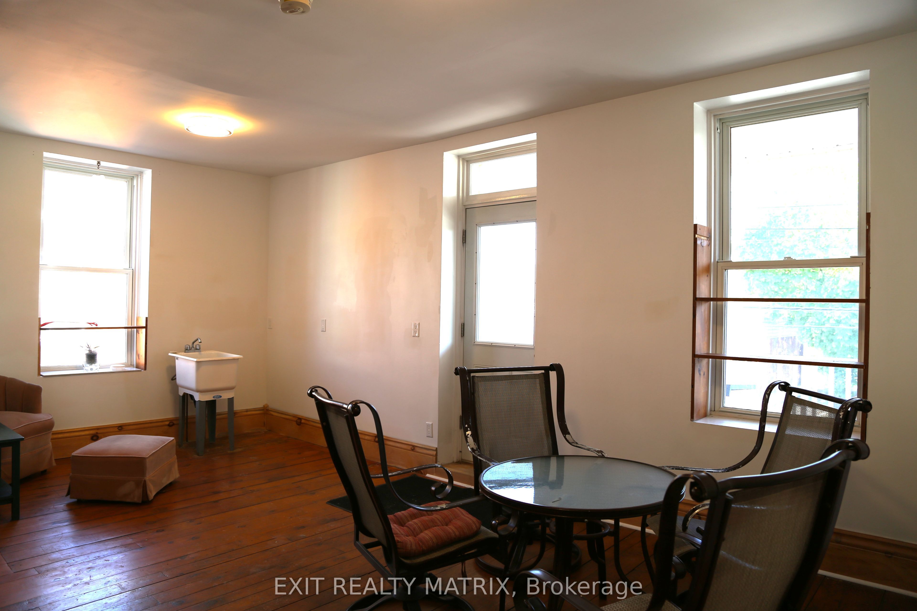 68 Main Street Property Photo 14