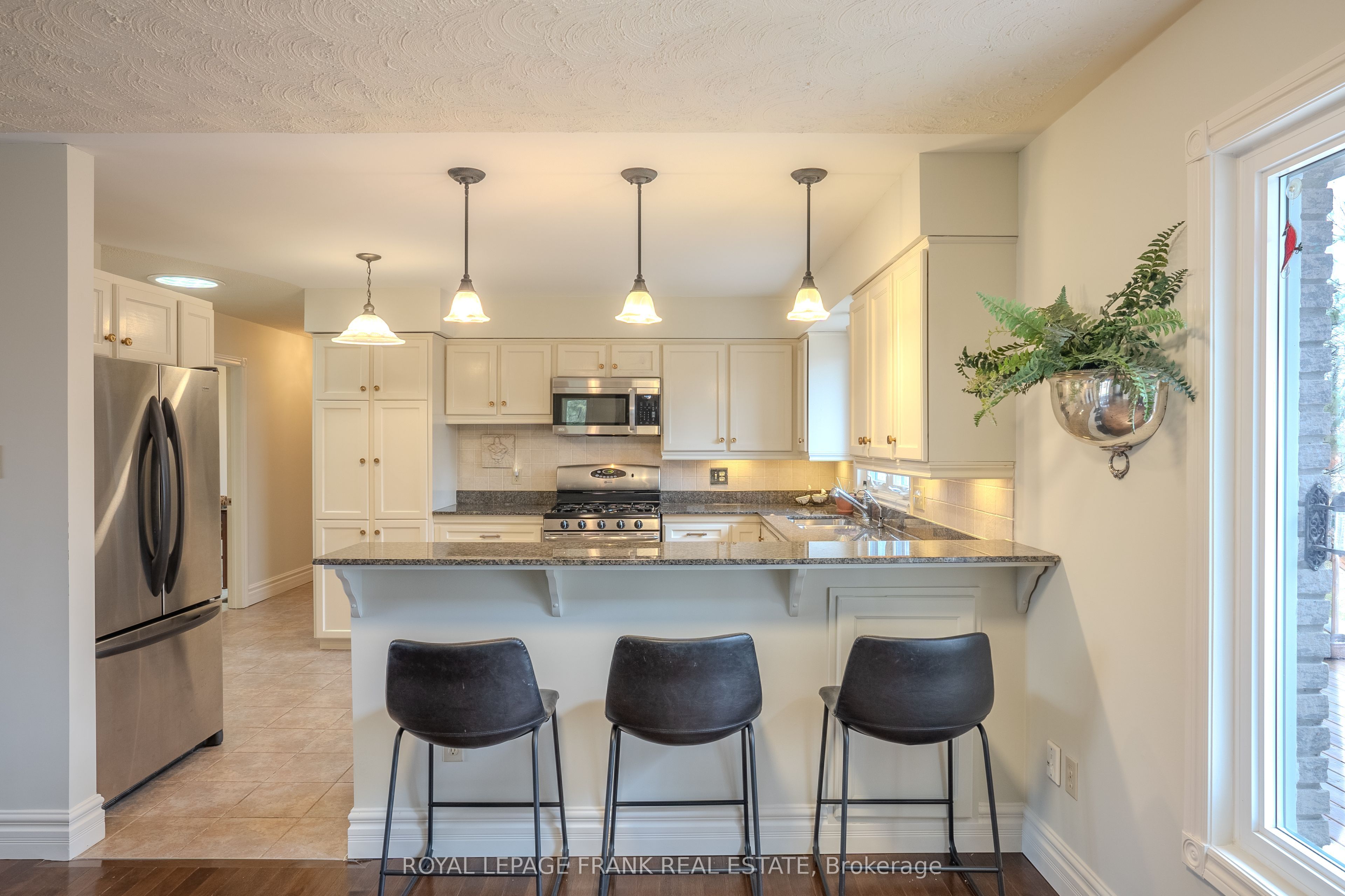 10 Alma Road Property Photo 6