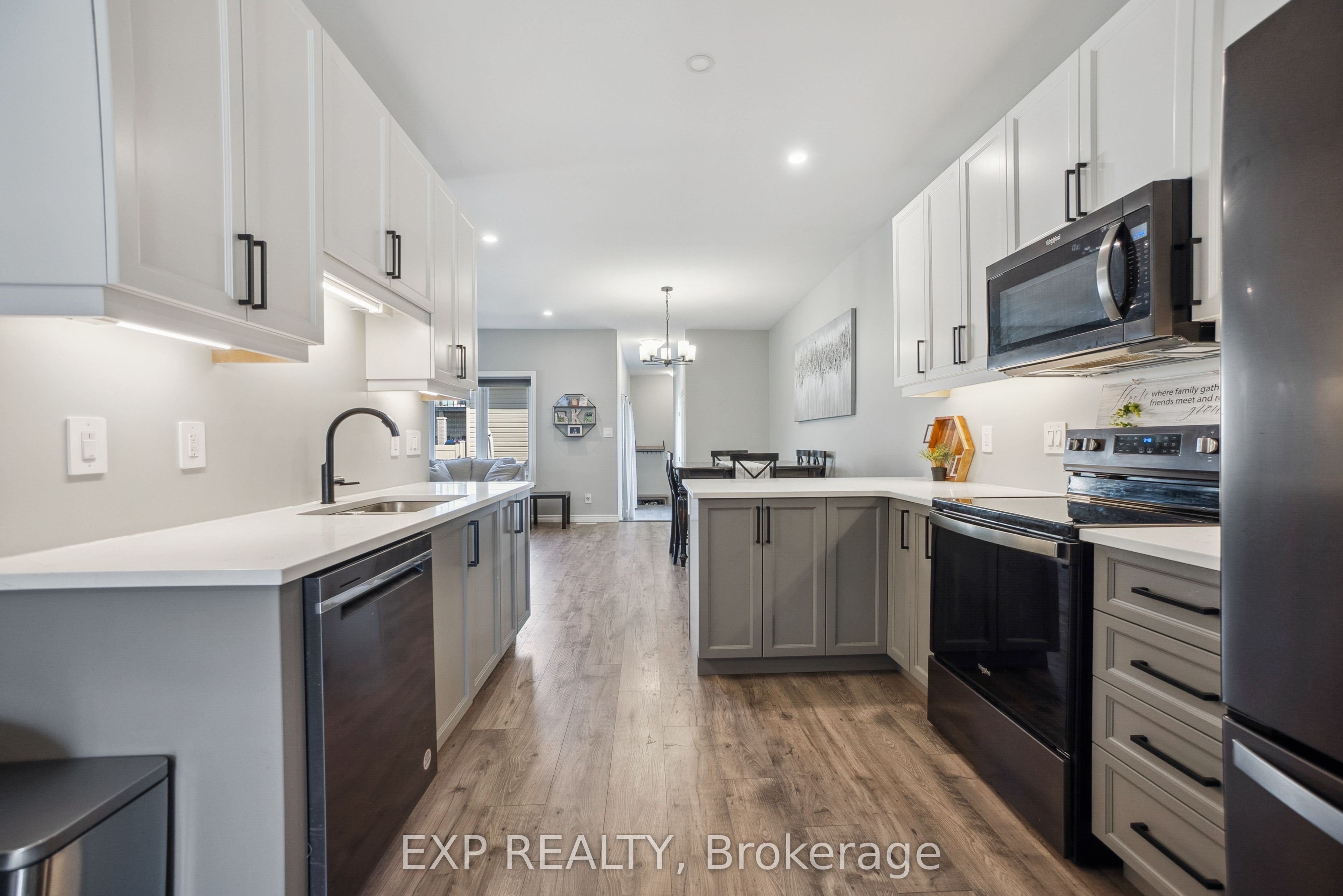 61 Athabaska Drive Property Photo 8