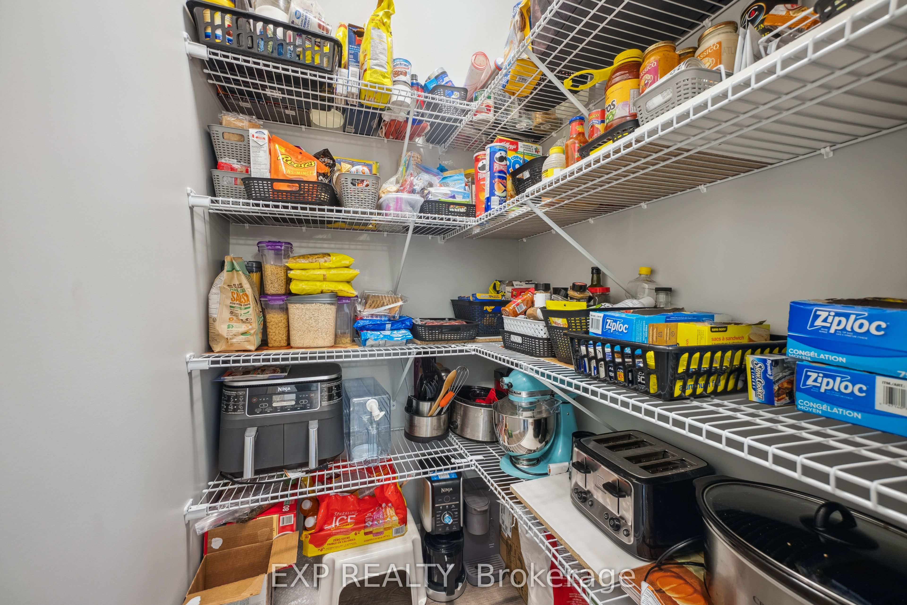 61 Athabaska Drive Property Photo 10