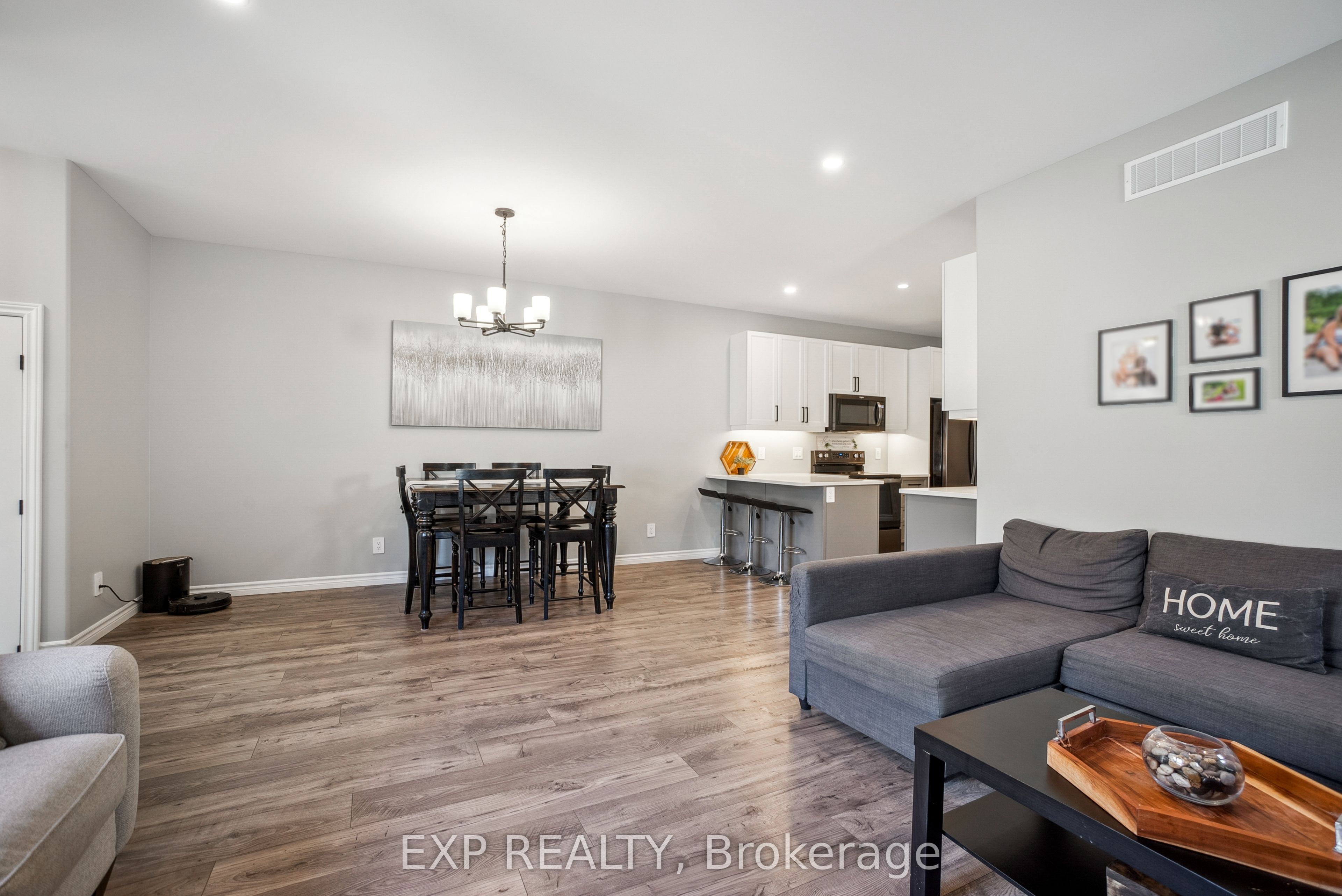 61 Athabaska Drive Property Photo 14