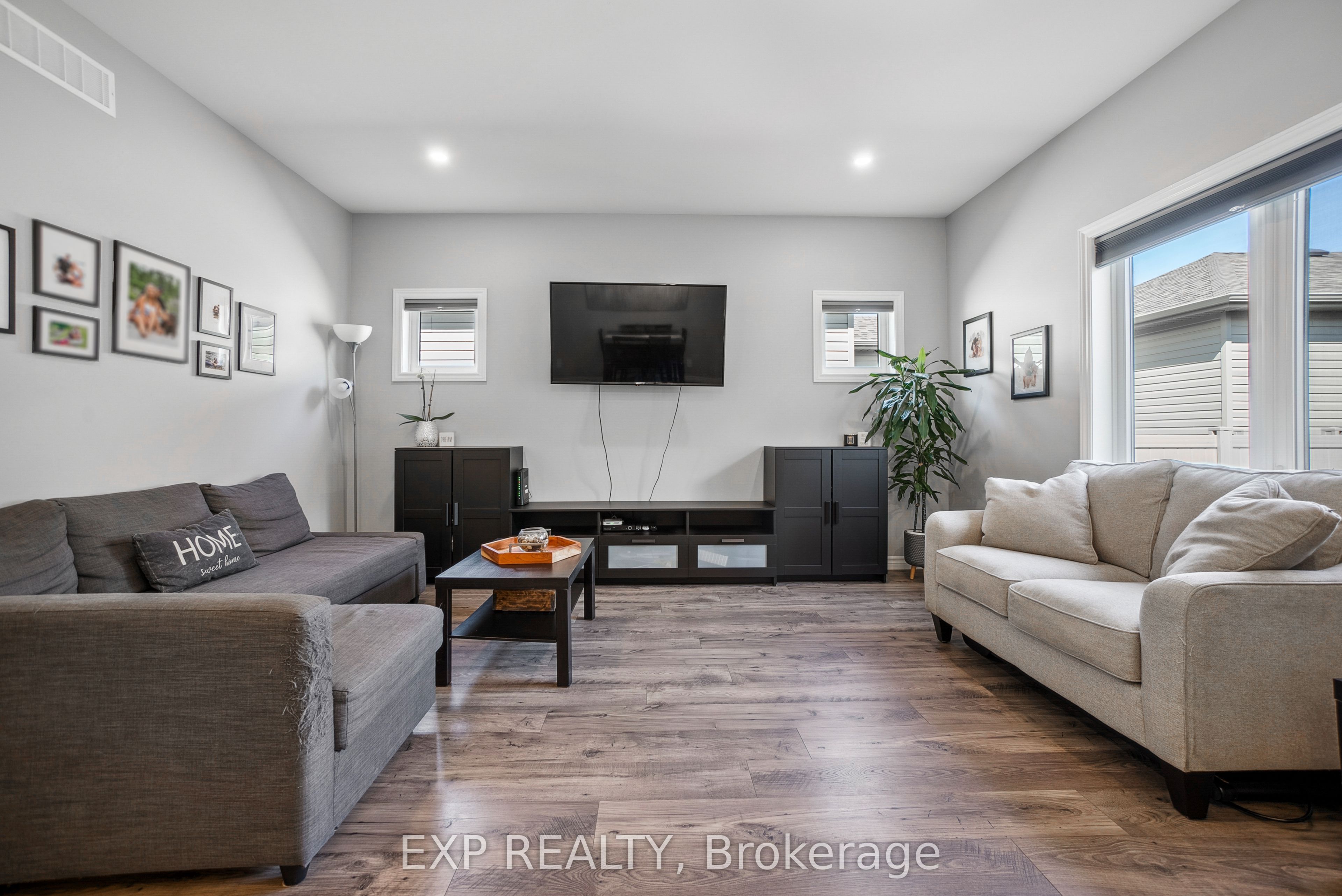 61 Athabaska Drive Property Photo 15