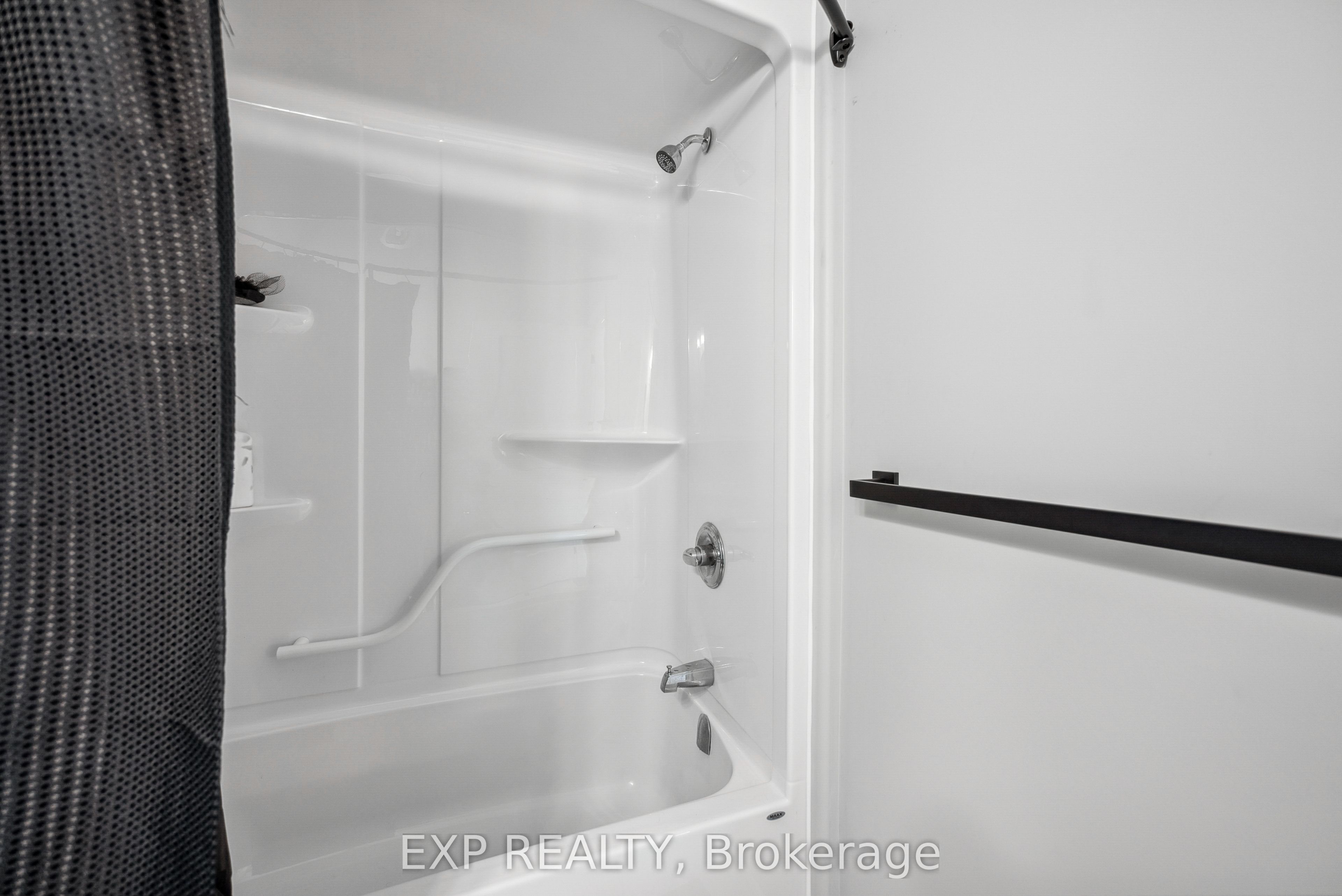 61 Athabaska Drive Property Photo 23