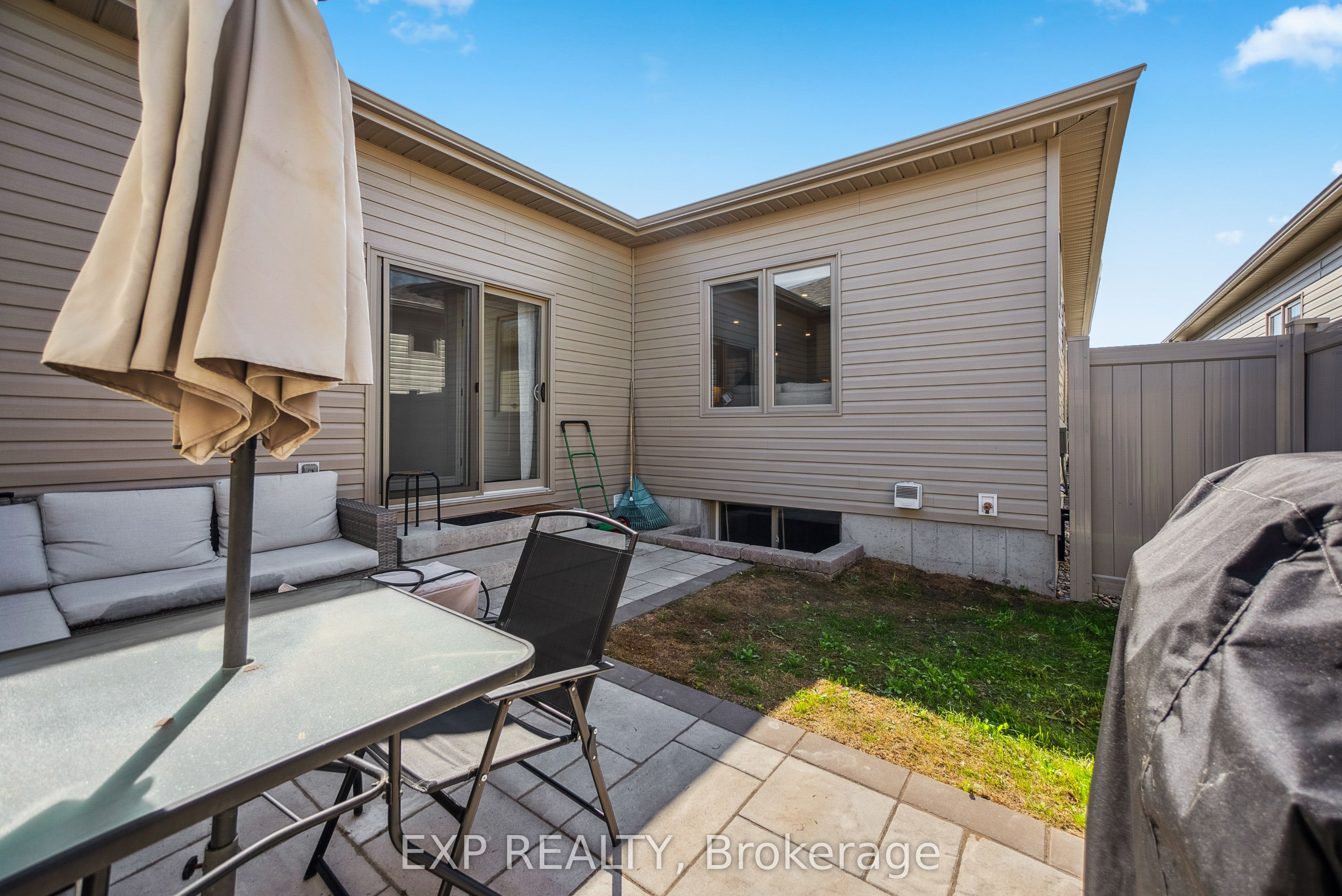 61 Athabaska Drive Property Photo 32