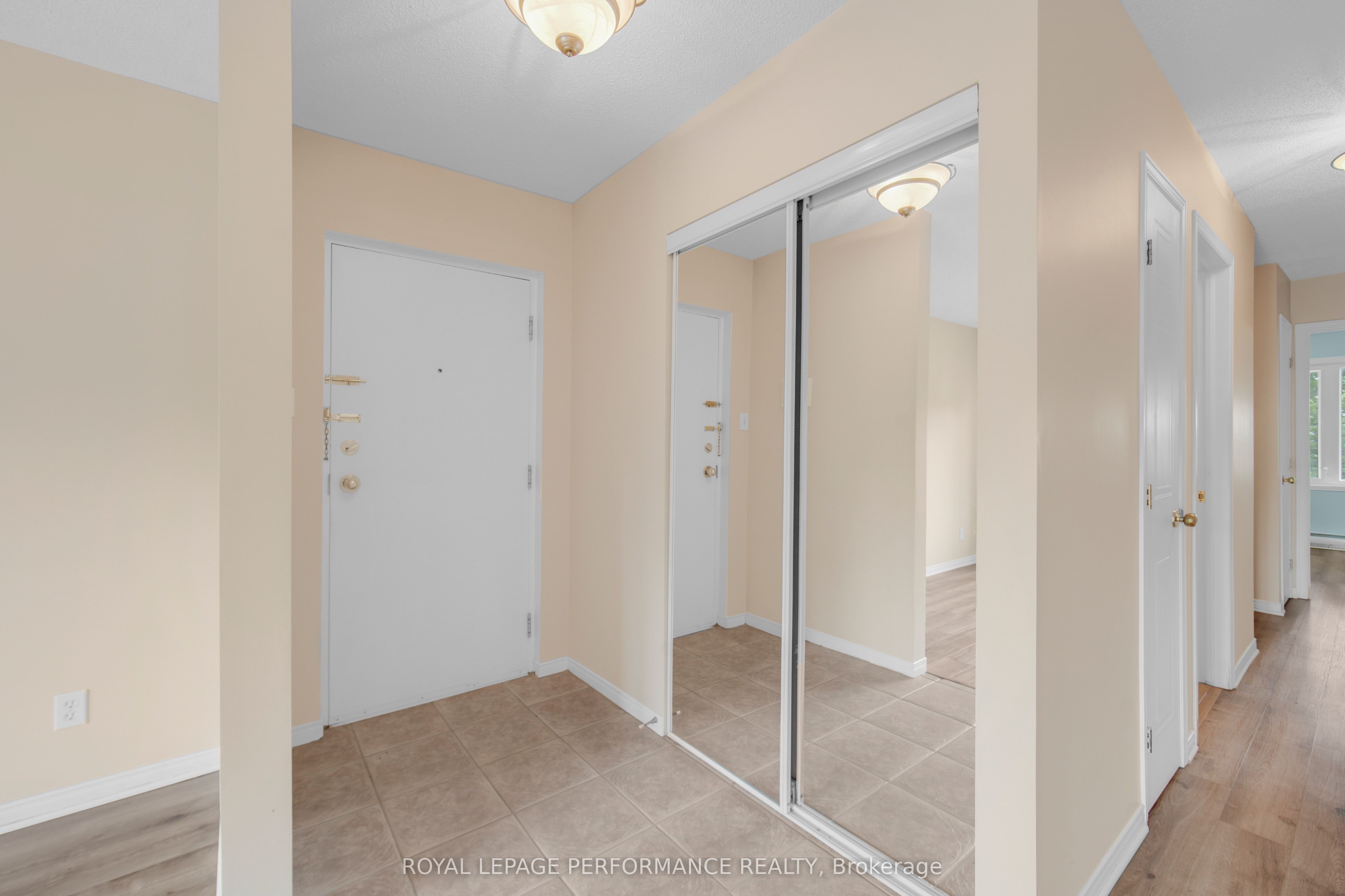 661 Spence Avenue 4 Property Photo 4