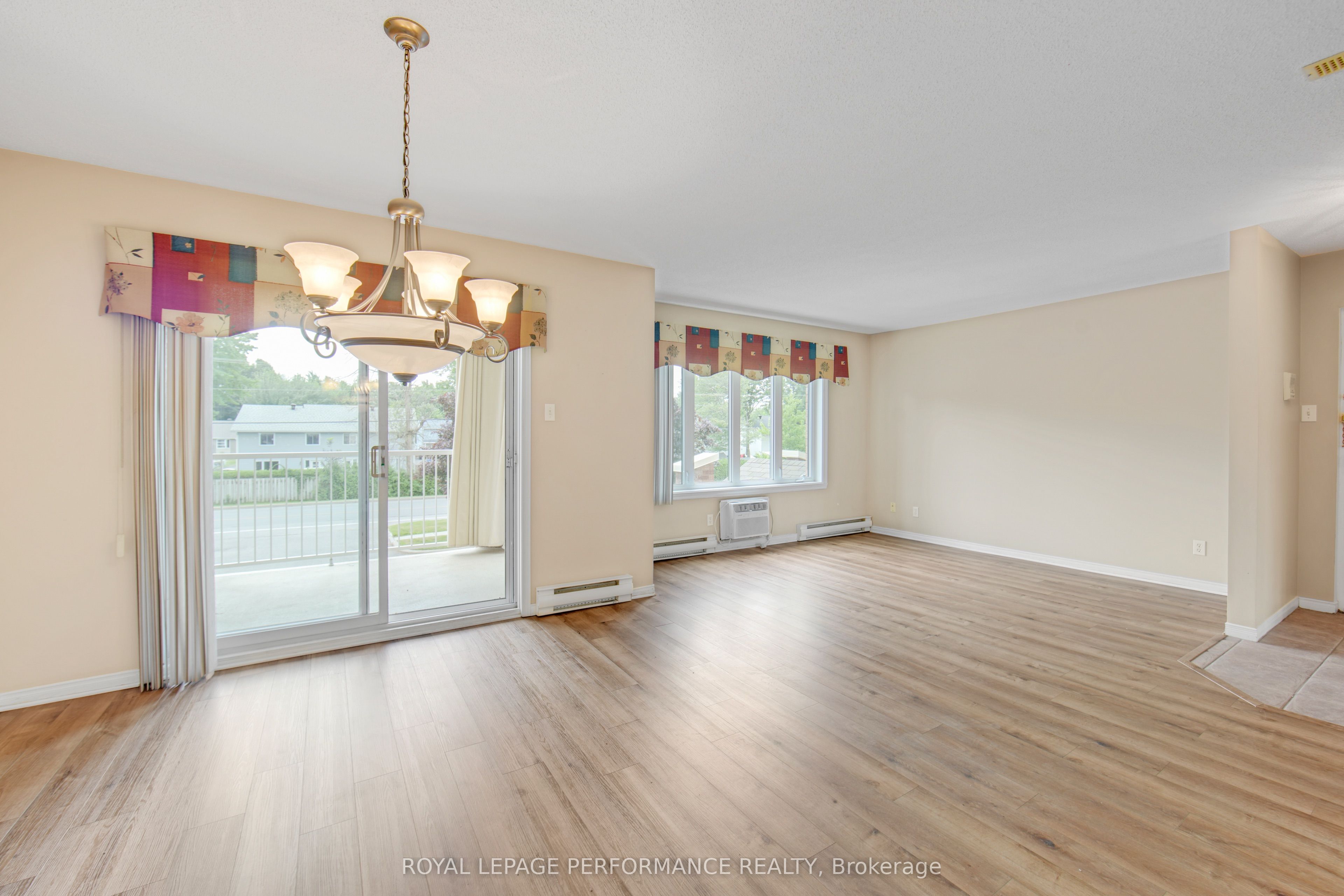 661 Spence Avenue 4 Property Photo 14