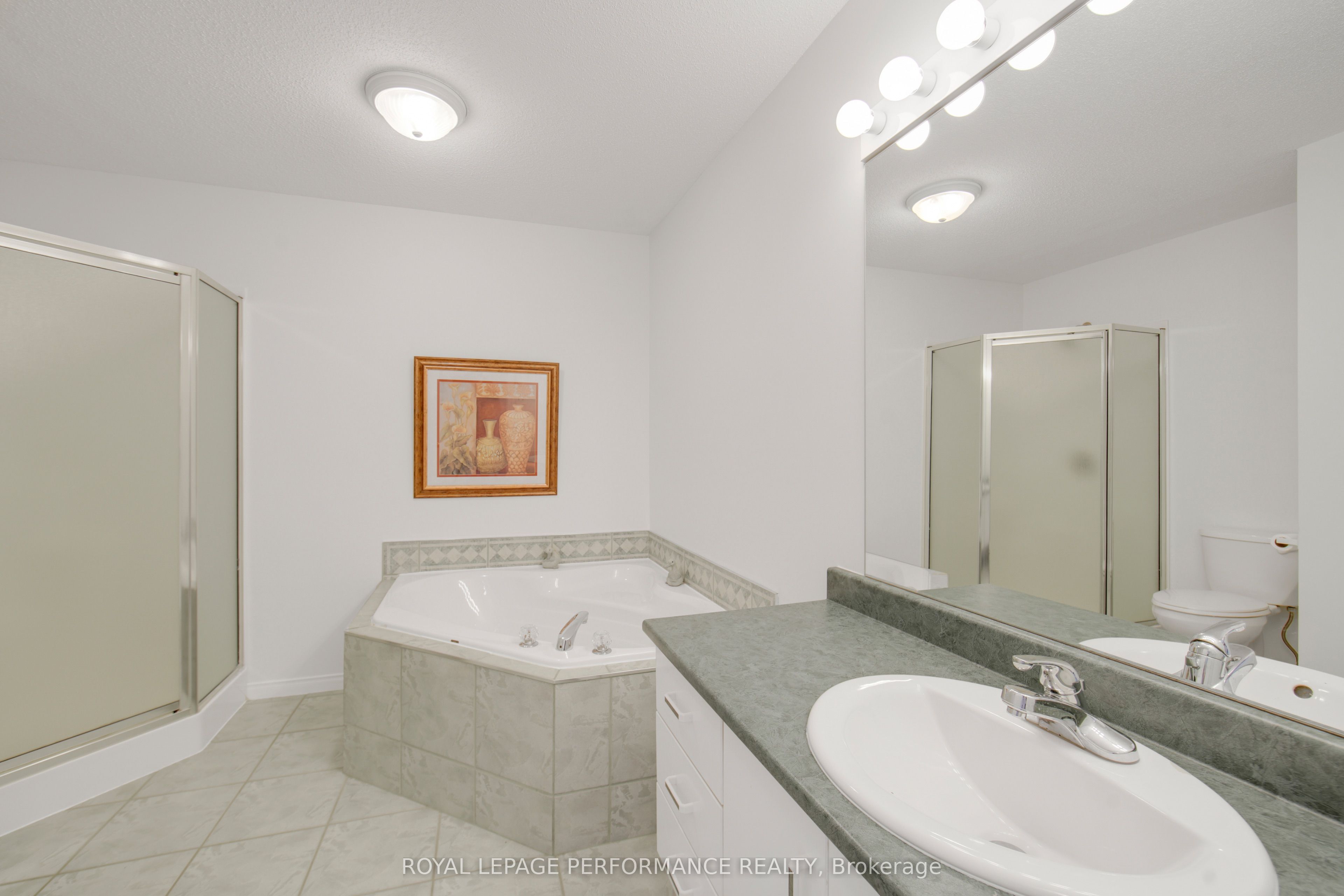 661 Spence Avenue 4 Property Photo 16