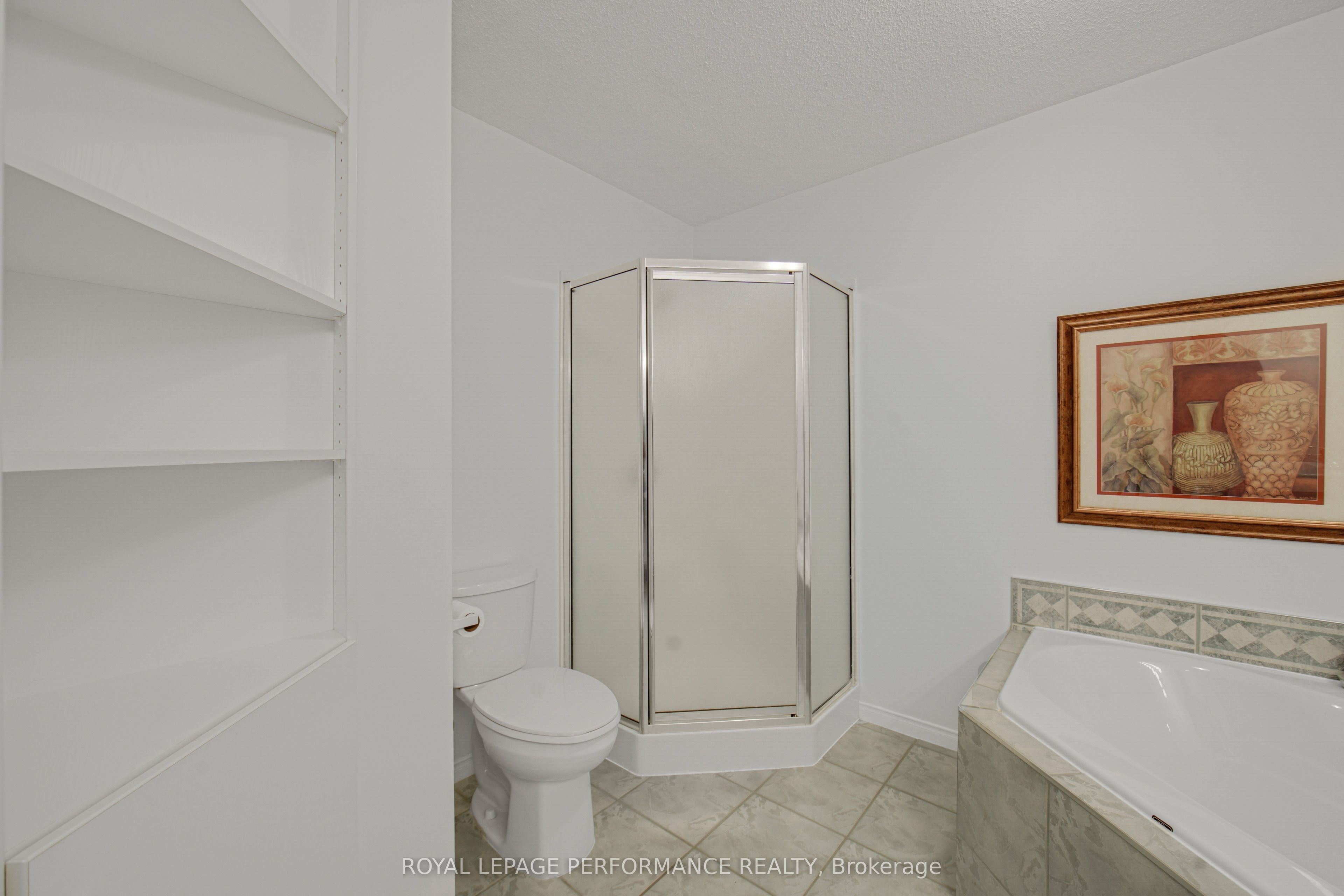 661 Spence Avenue 4 Property Photo 17