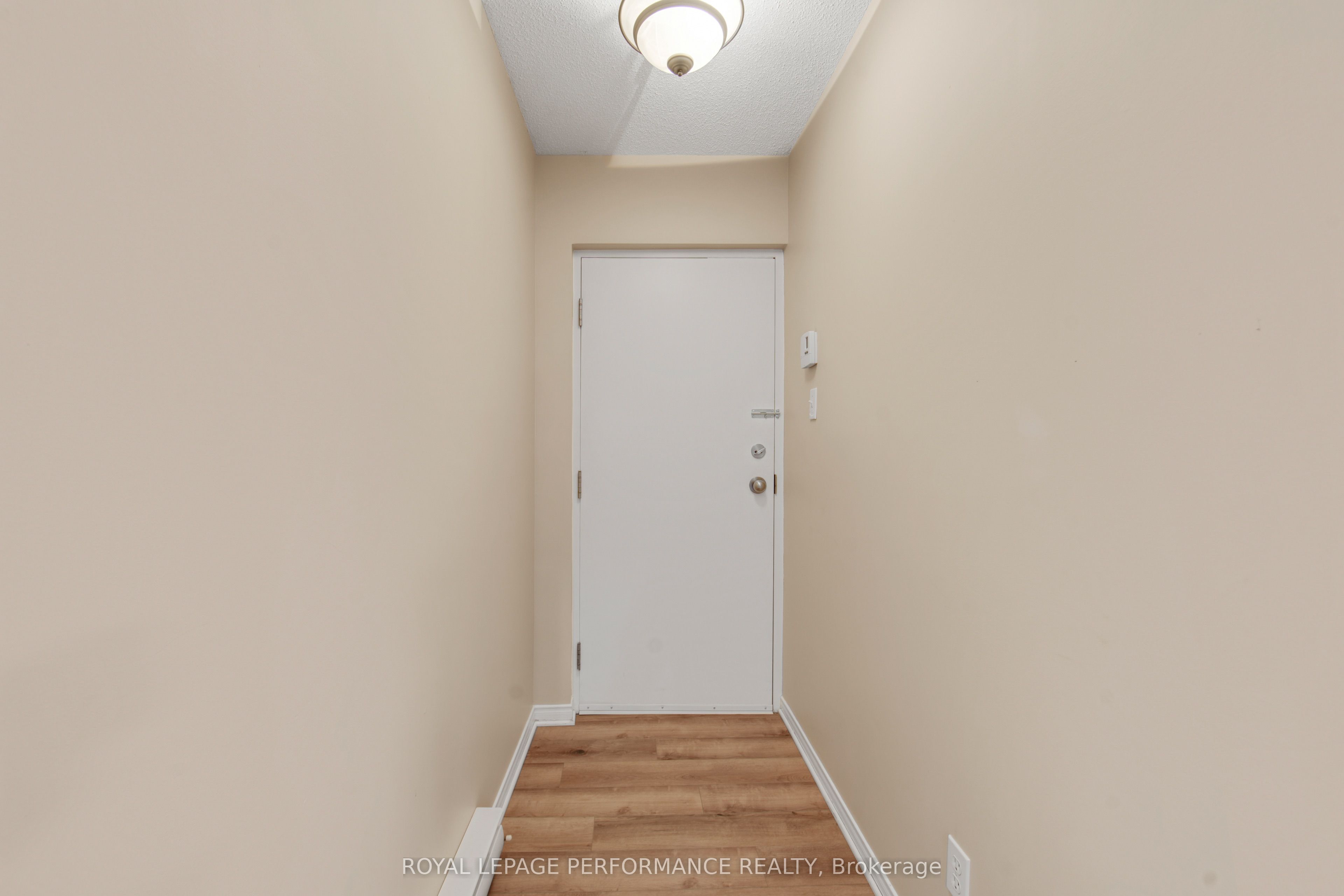 661 Spence Avenue 4 Property Photo 19