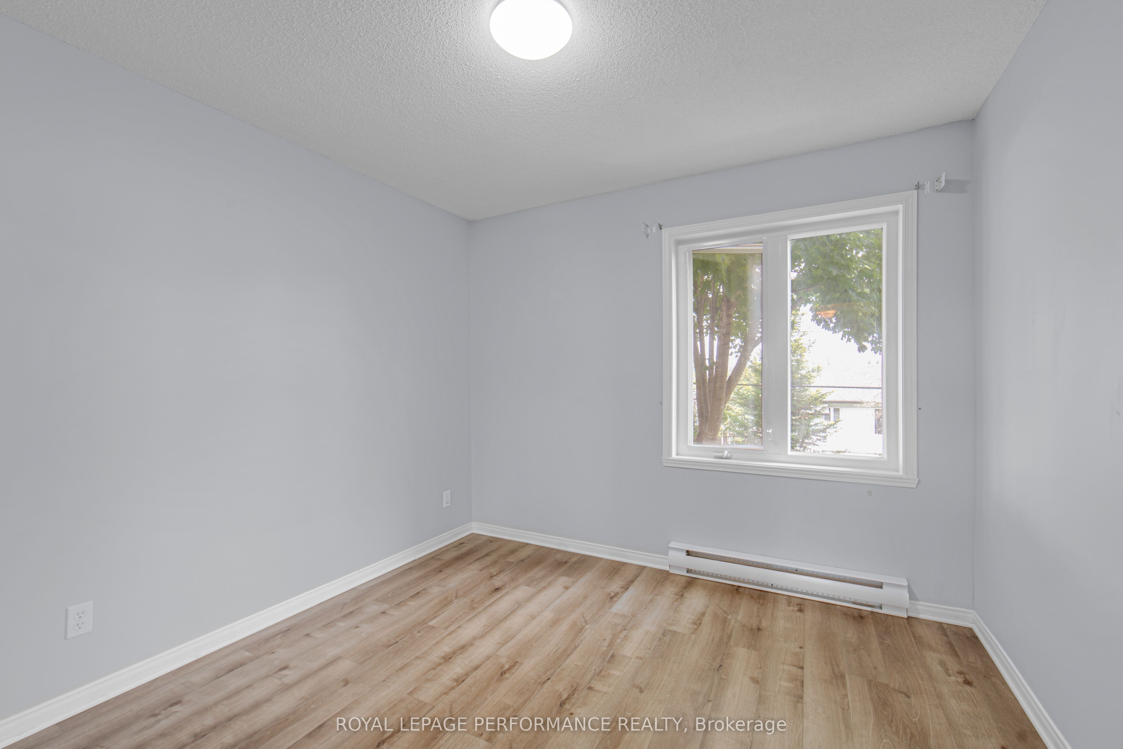 661 Spence Avenue 4 Property Photo 22