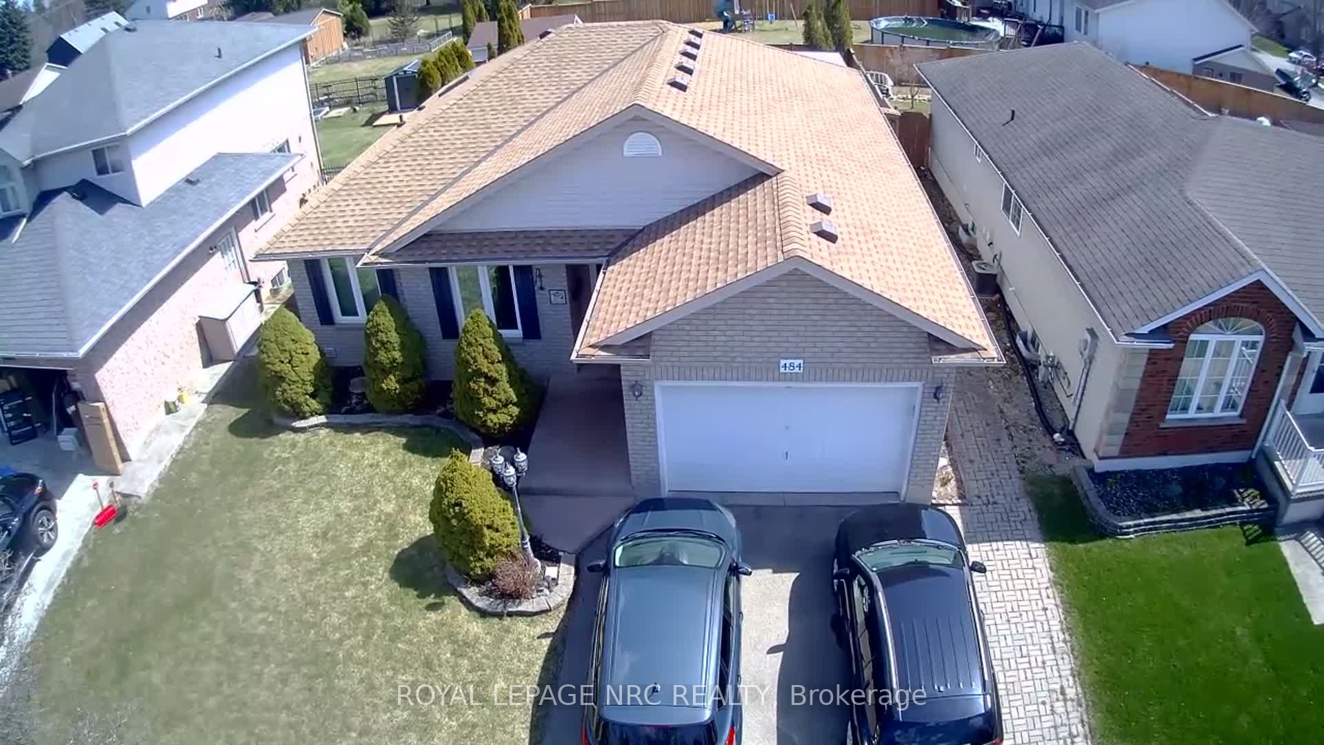 484 Balsam Street Property Photo 3