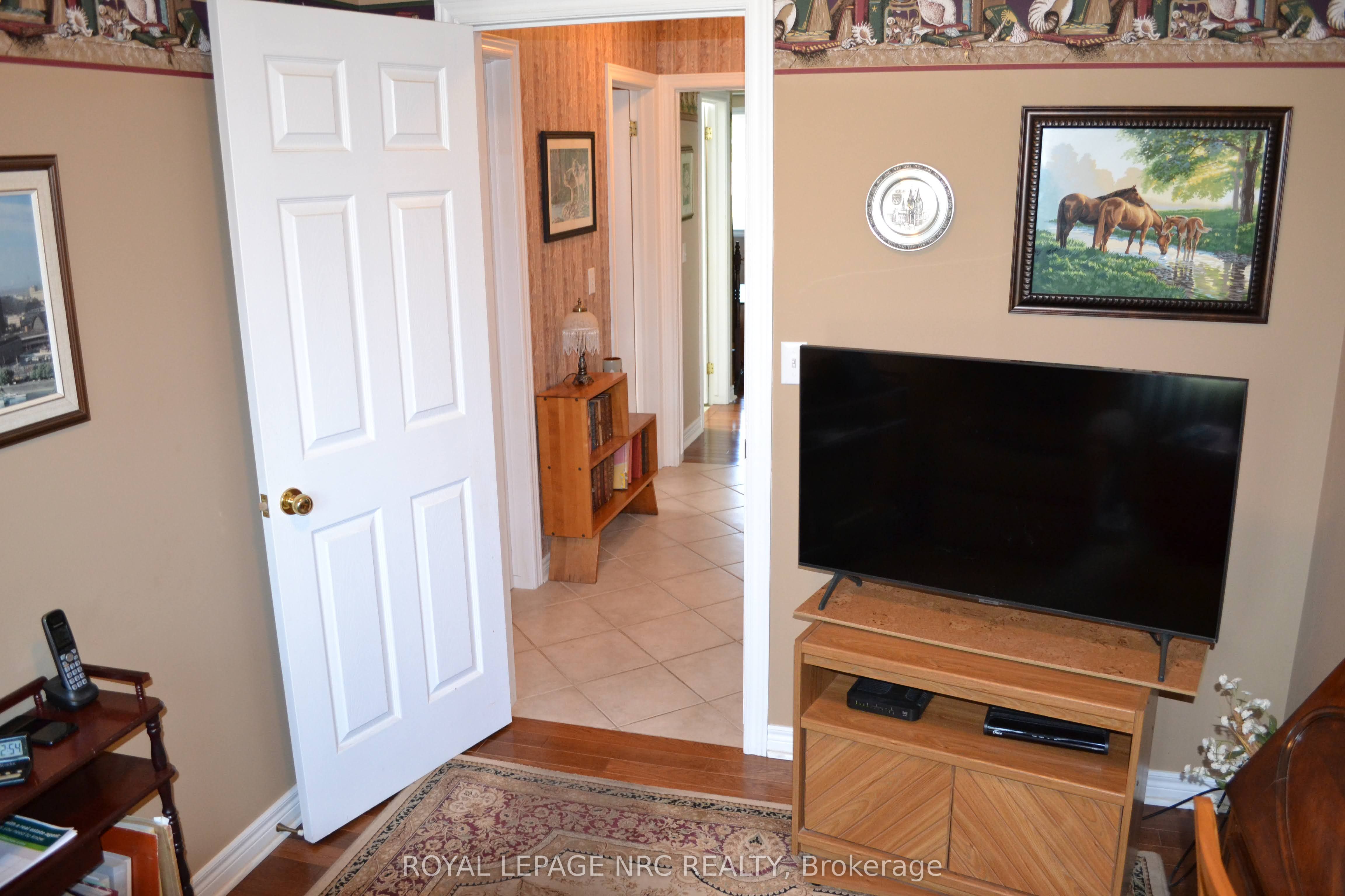 484 Balsam Street Property Photo 18