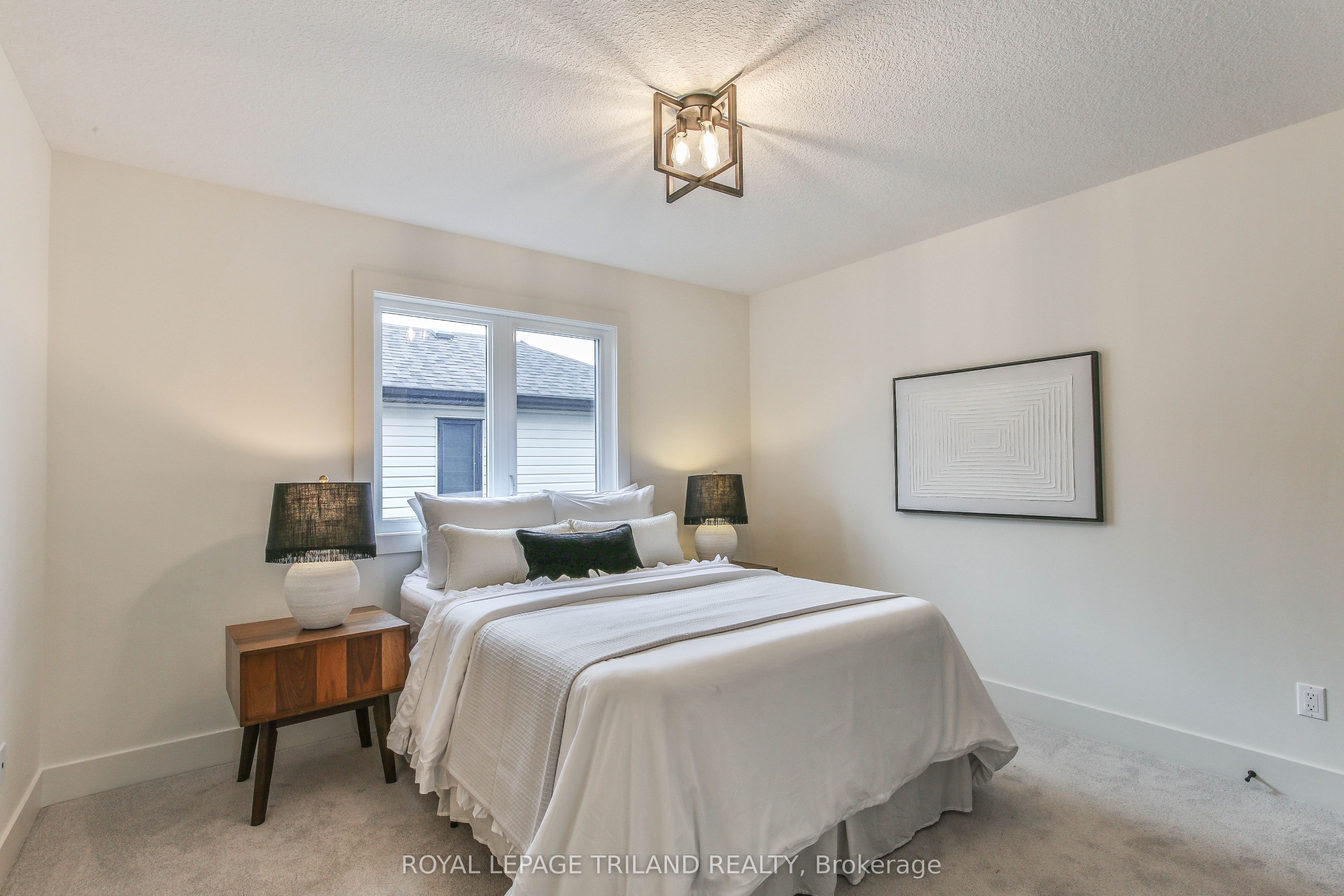 6484 Heathwoods Avenue Property Photo 37