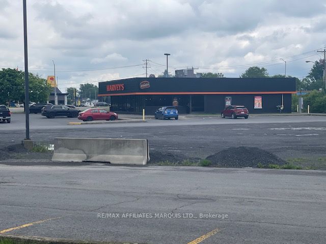 700 Brookdale Avenue Property Photo 2