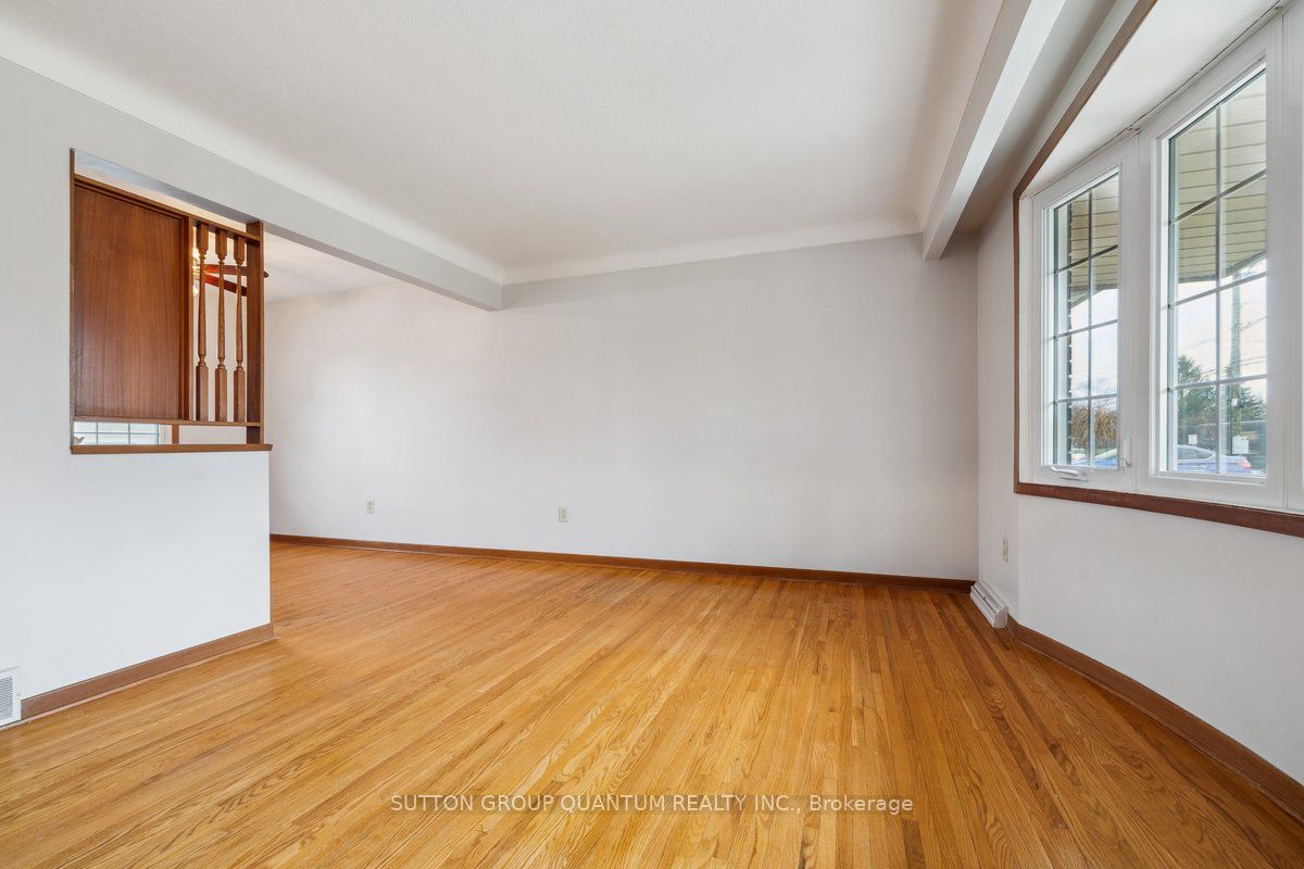 297 Lakeshore Road Property Photo 8