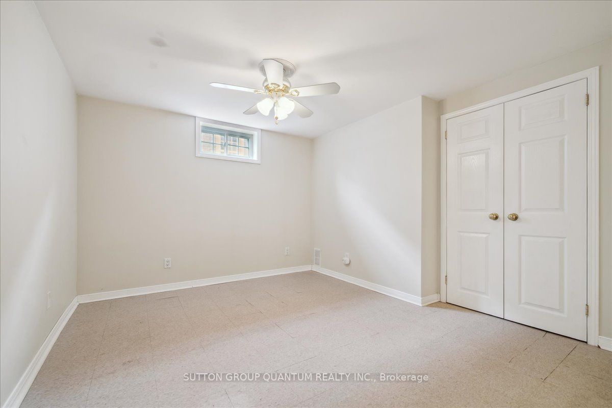 297 Lakeshore Road Property Photo 27