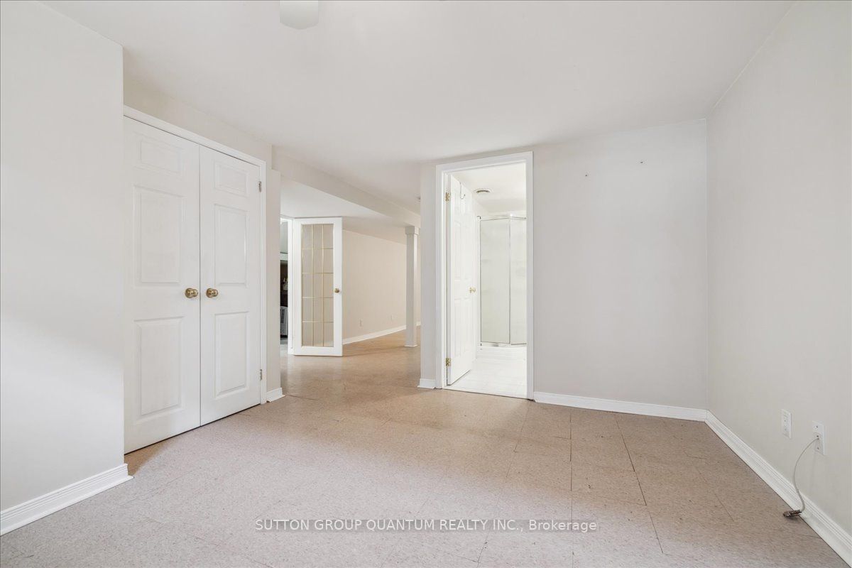 297 Lakeshore Road Property Photo 28