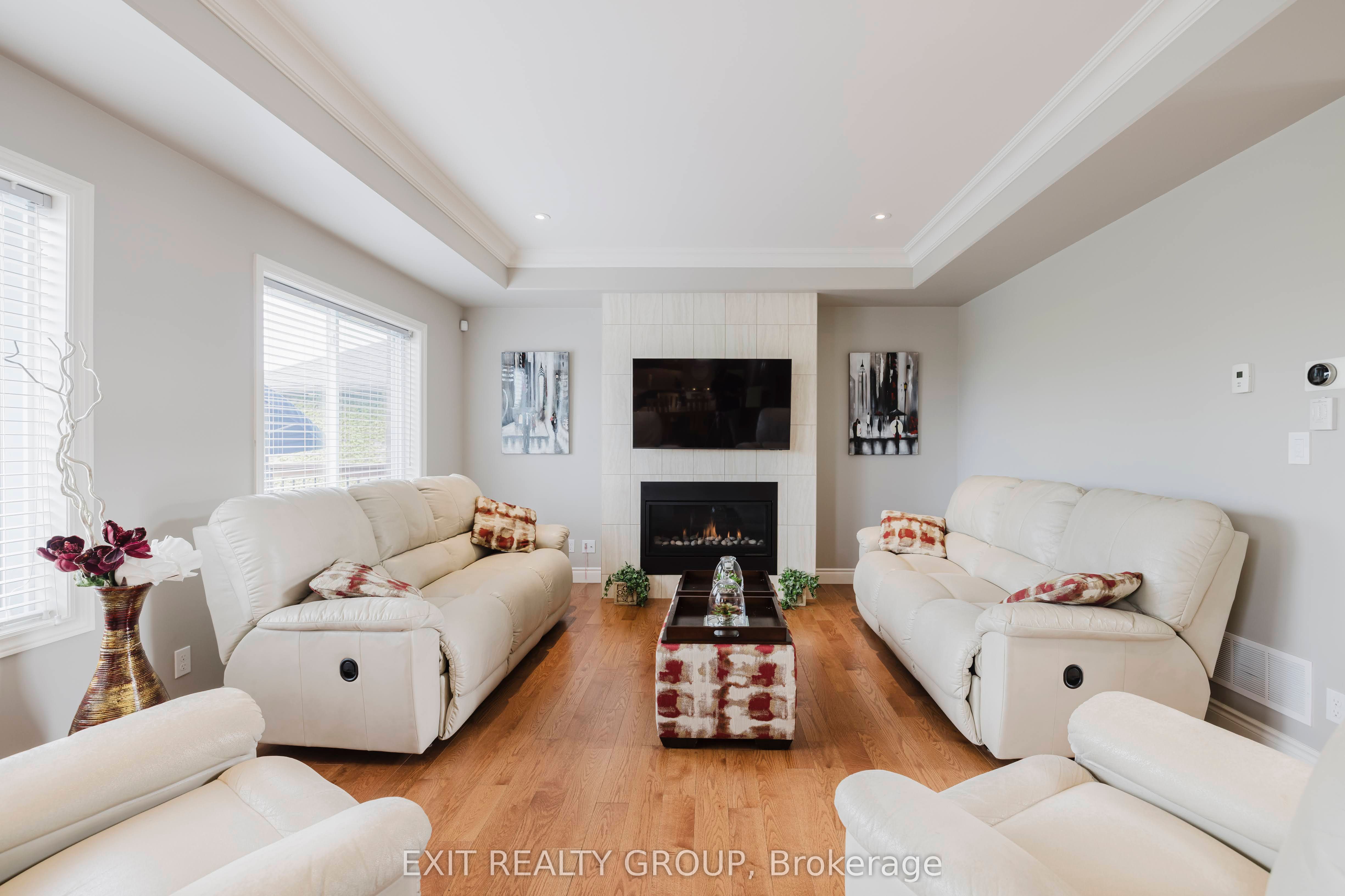 53 Hampton Ridge Drive Property Photo 11