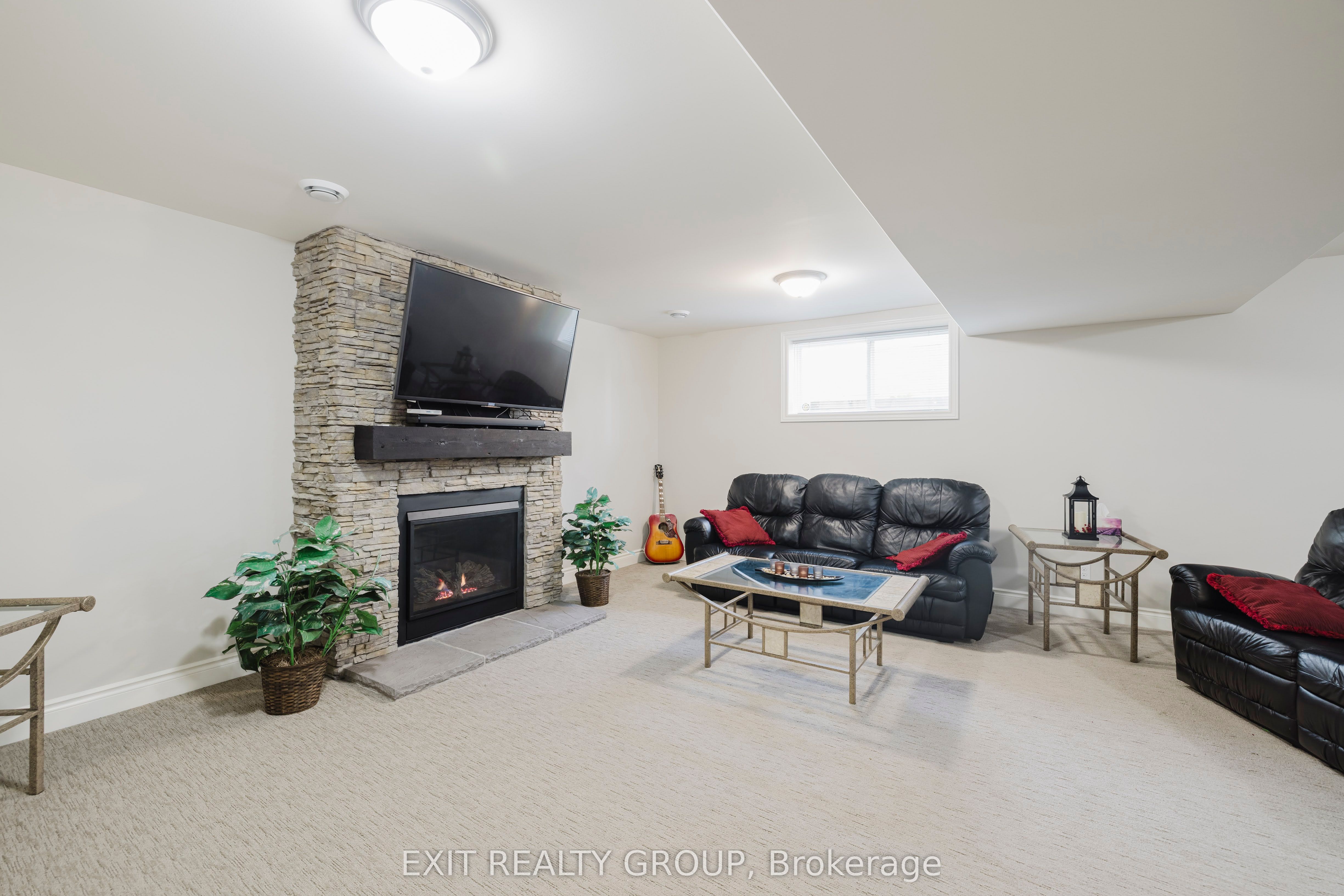 53 Hampton Ridge Drive Property Photo 26