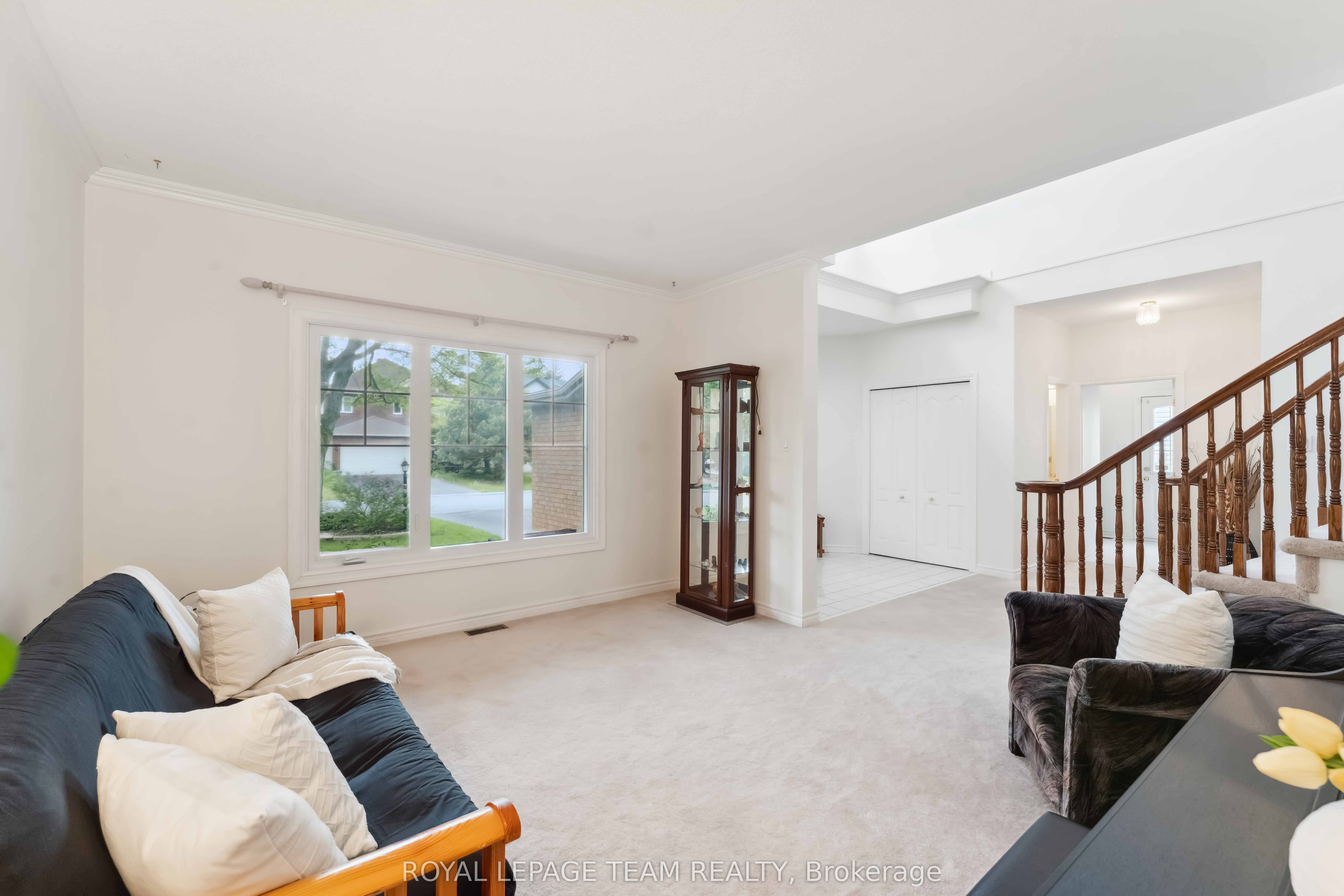 39 Vermont Avenue Property Photo 9