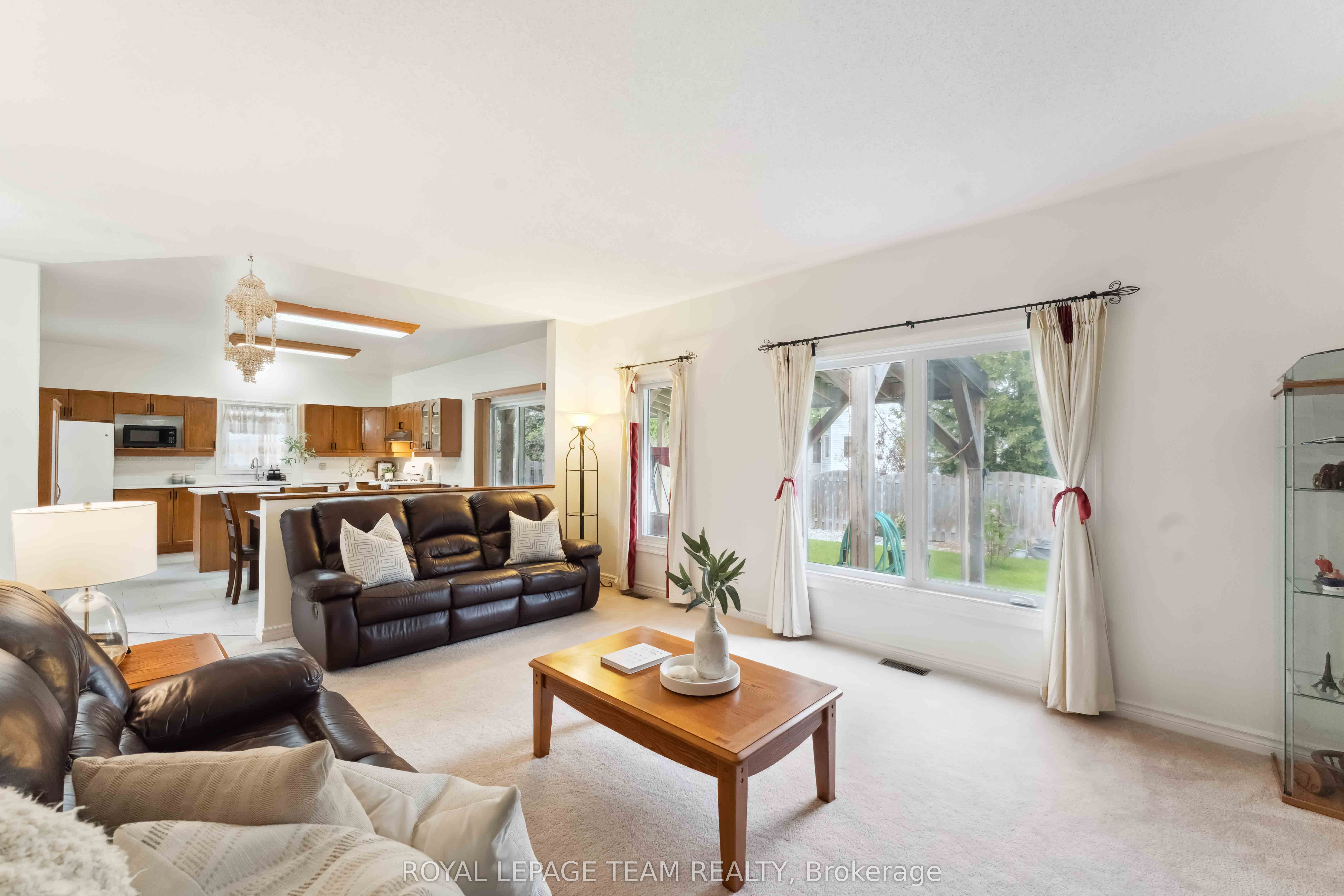 39 Vermont Avenue Property Photo 12