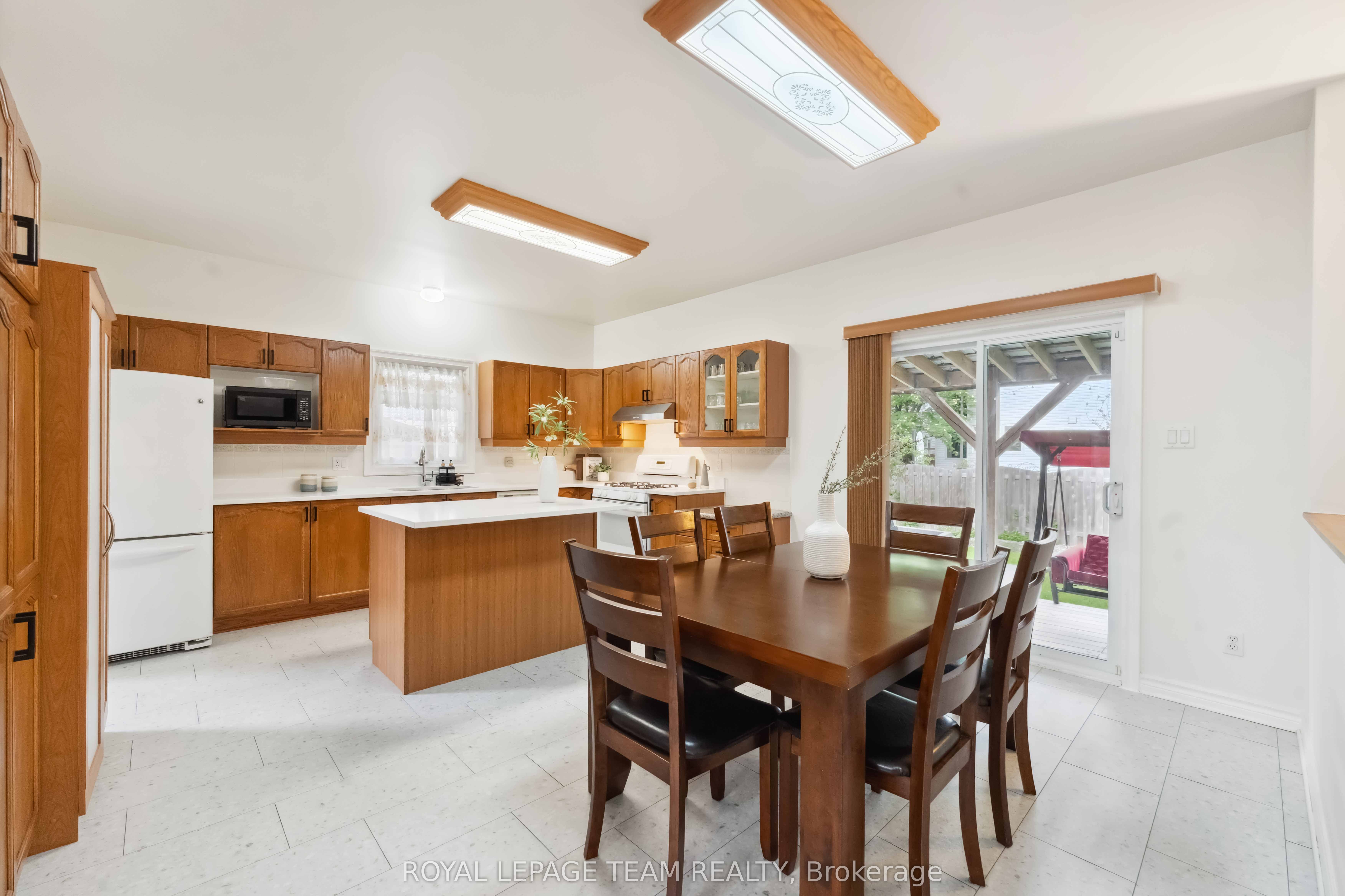 39 Vermont Avenue Property Photo 13