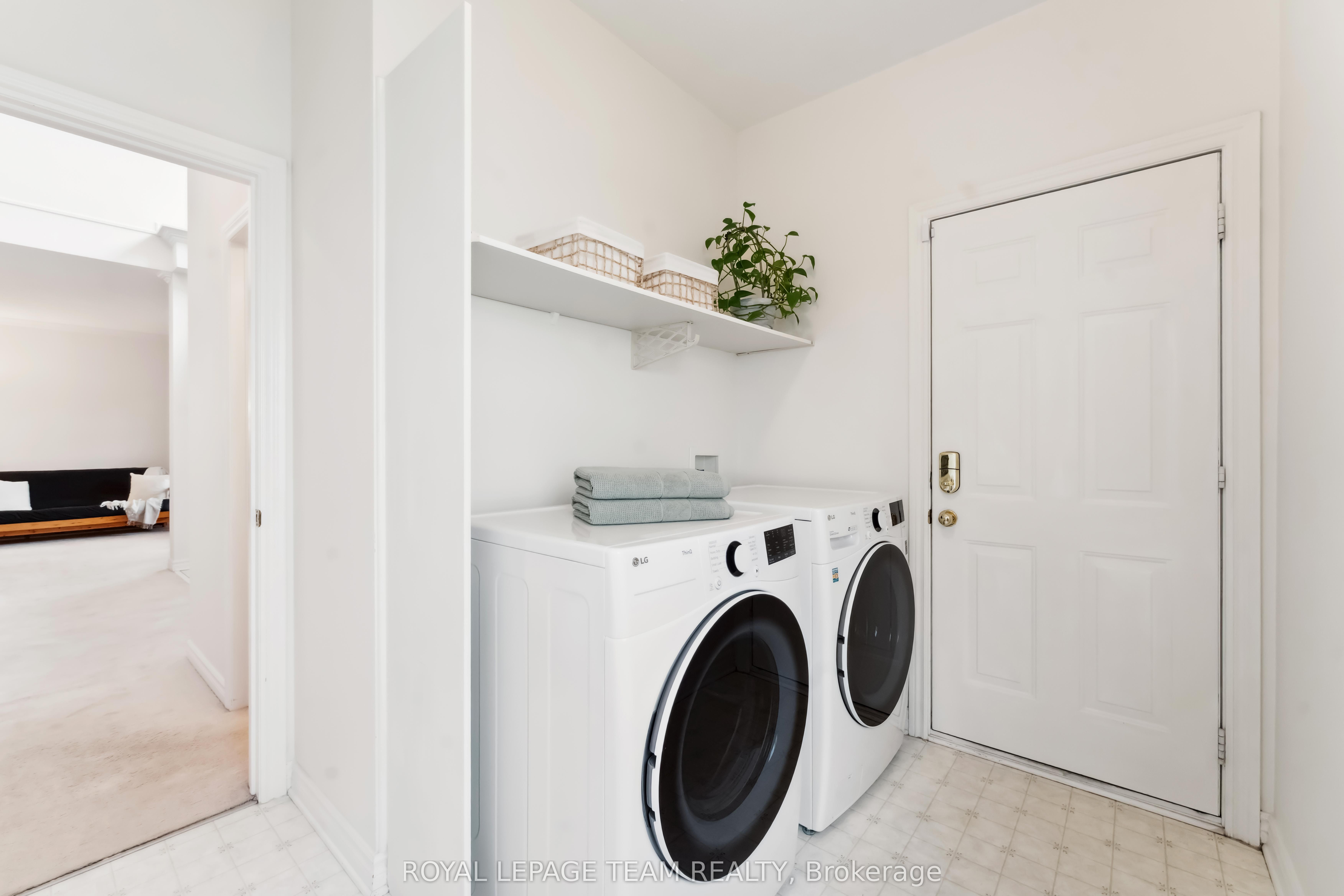 39 Vermont Avenue Property Photo 24