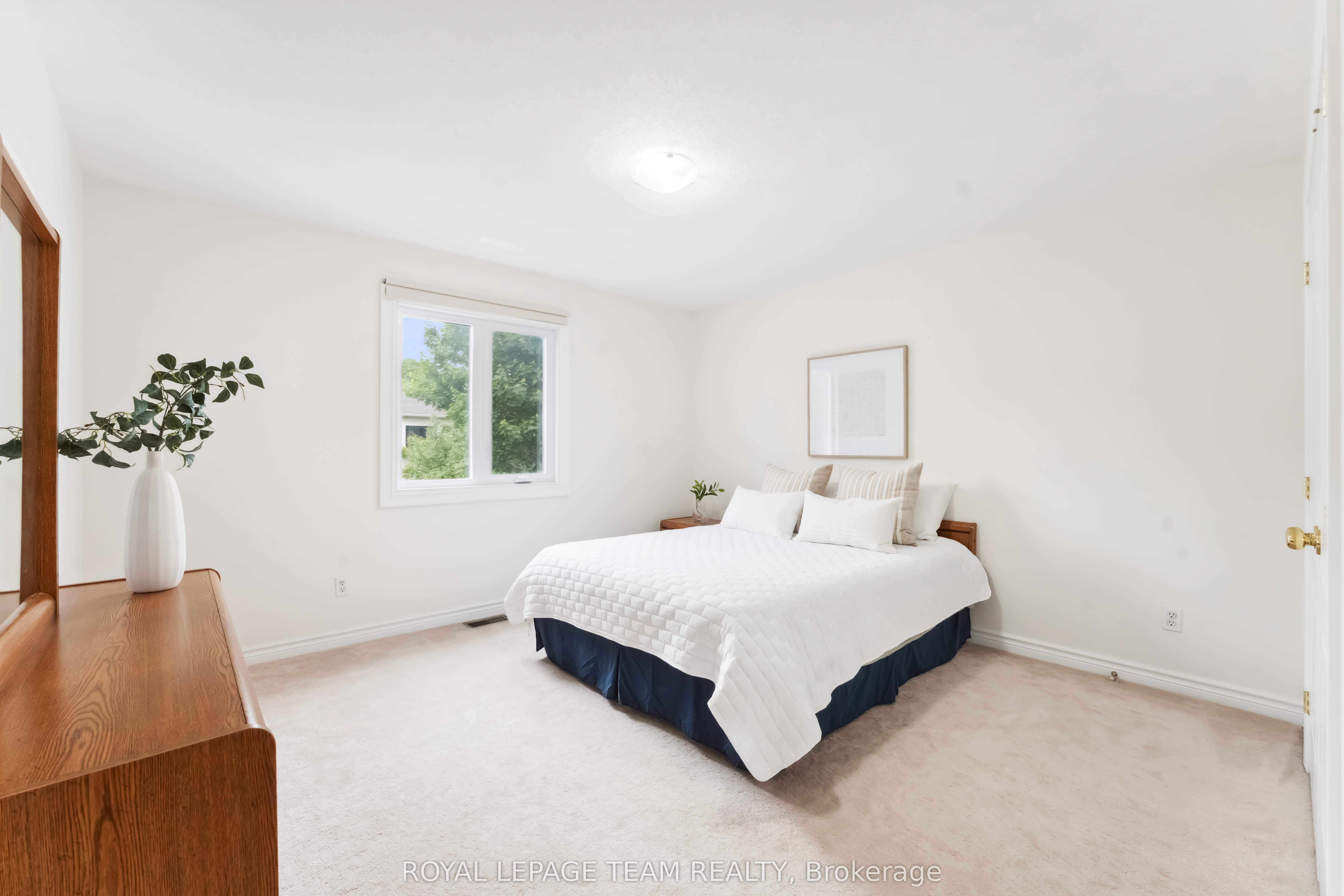 39 Vermont Avenue Property Photo 32