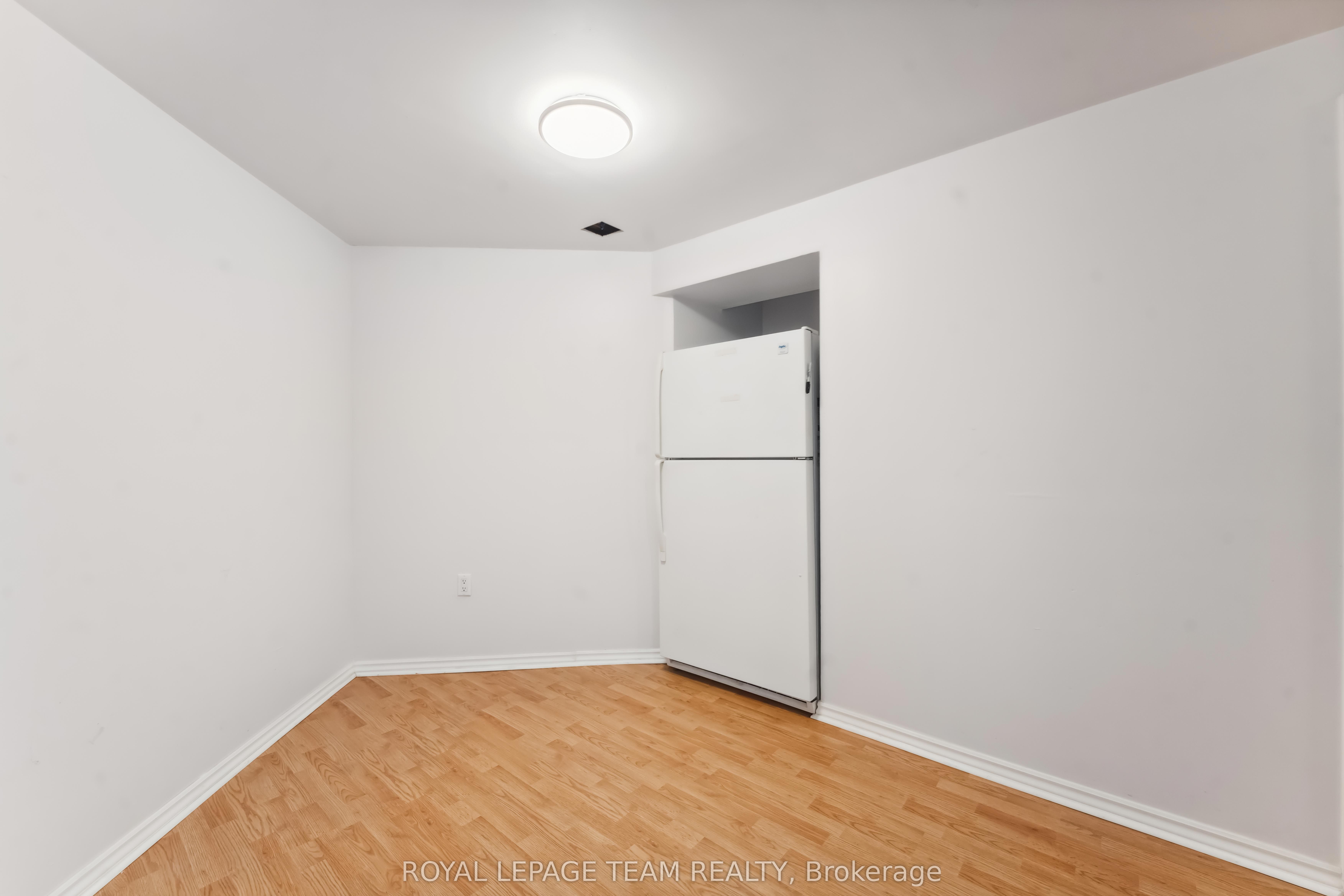 39 Vermont Avenue Property Photo 38