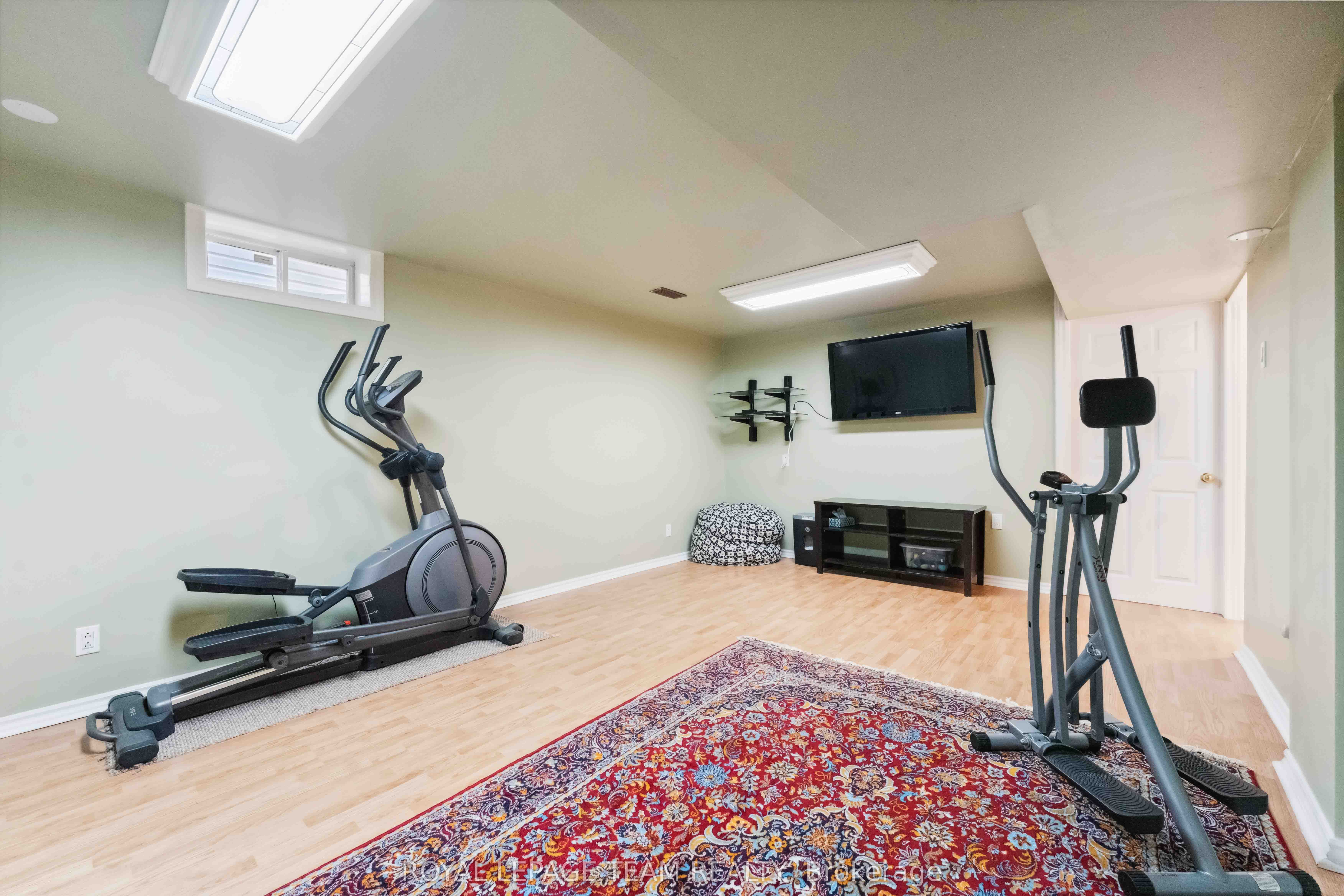 39 Vermont Avenue Property Photo 40