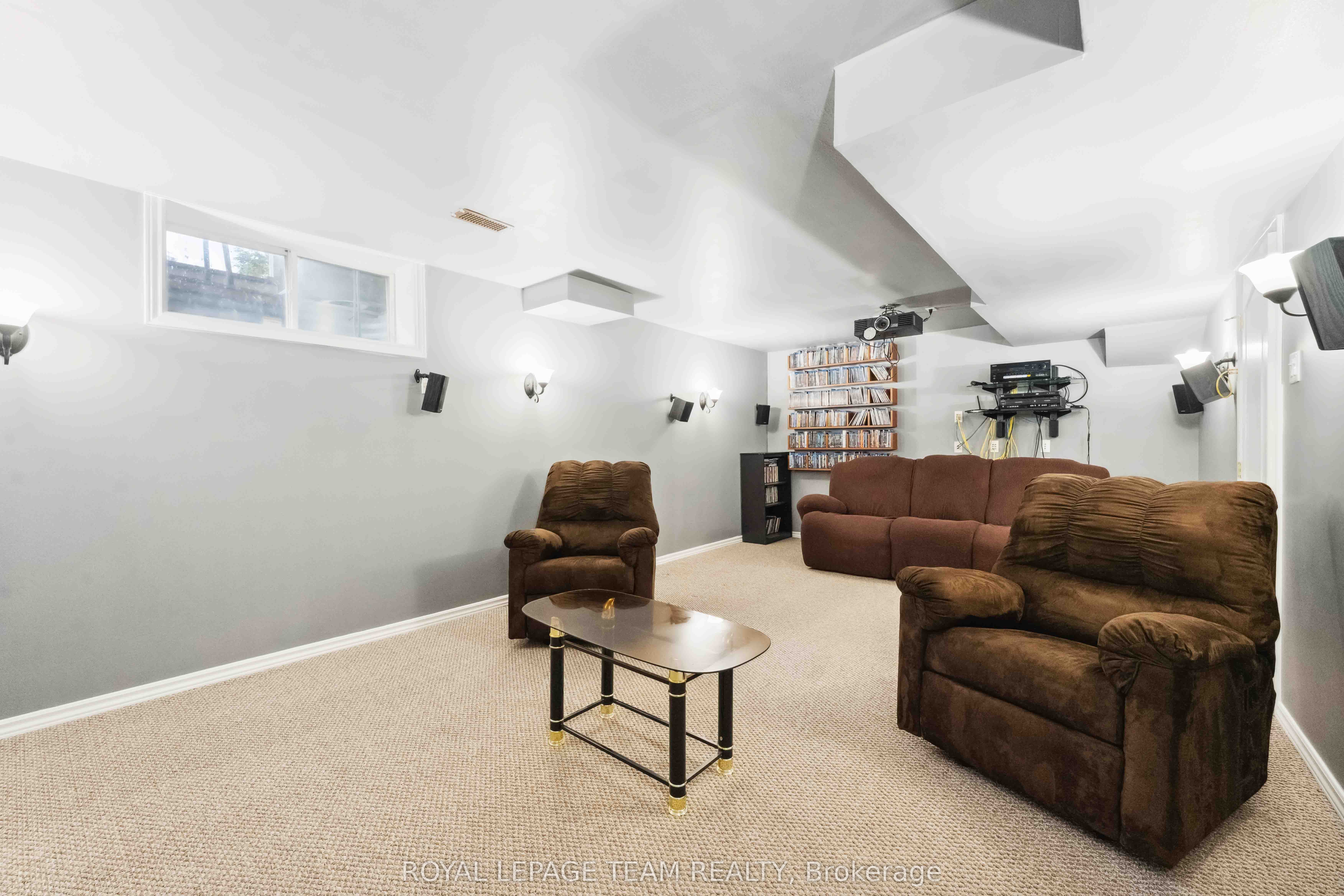 39 Vermont Avenue Property Photo 45