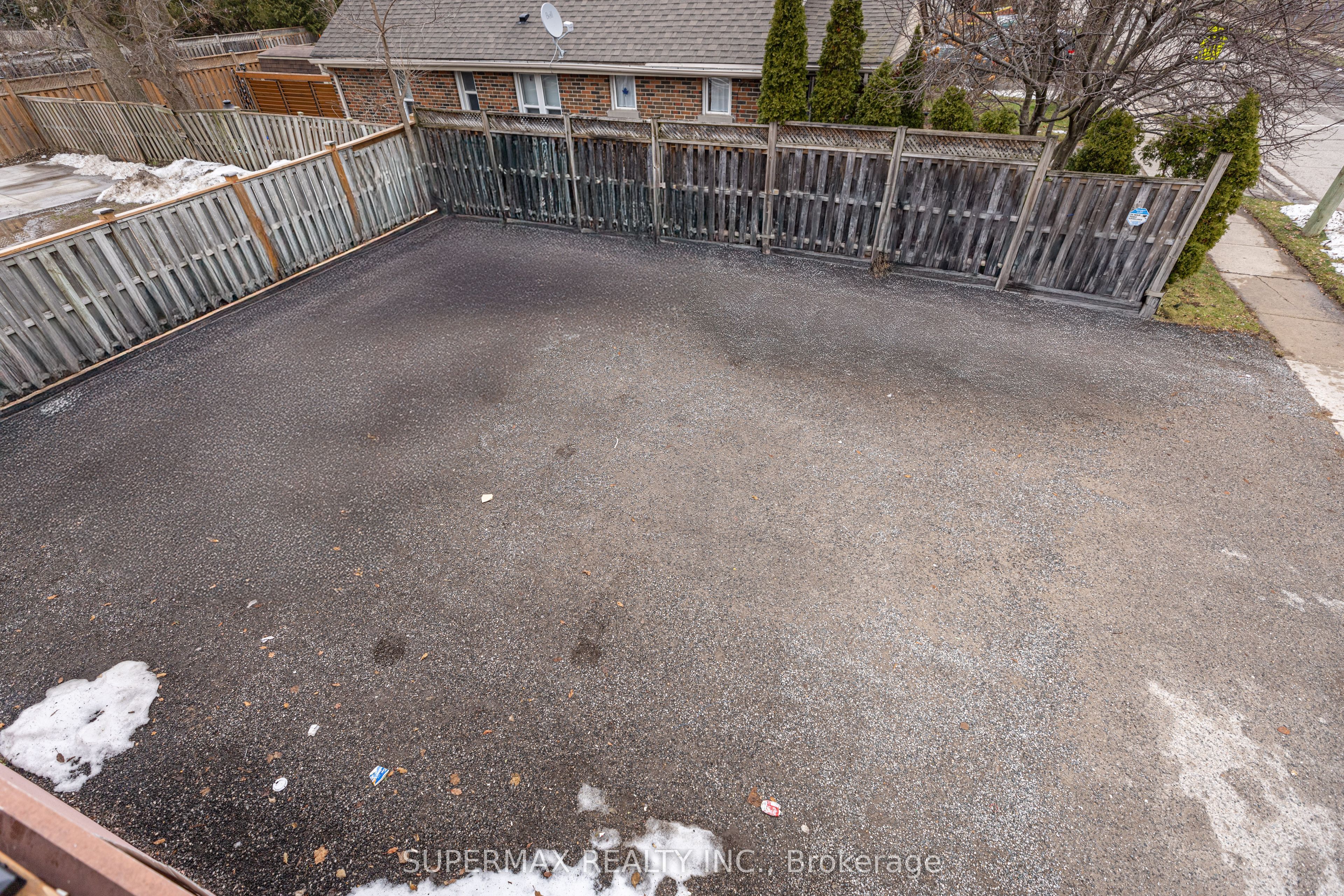 122 Wharncliffe Road Property Photo 15