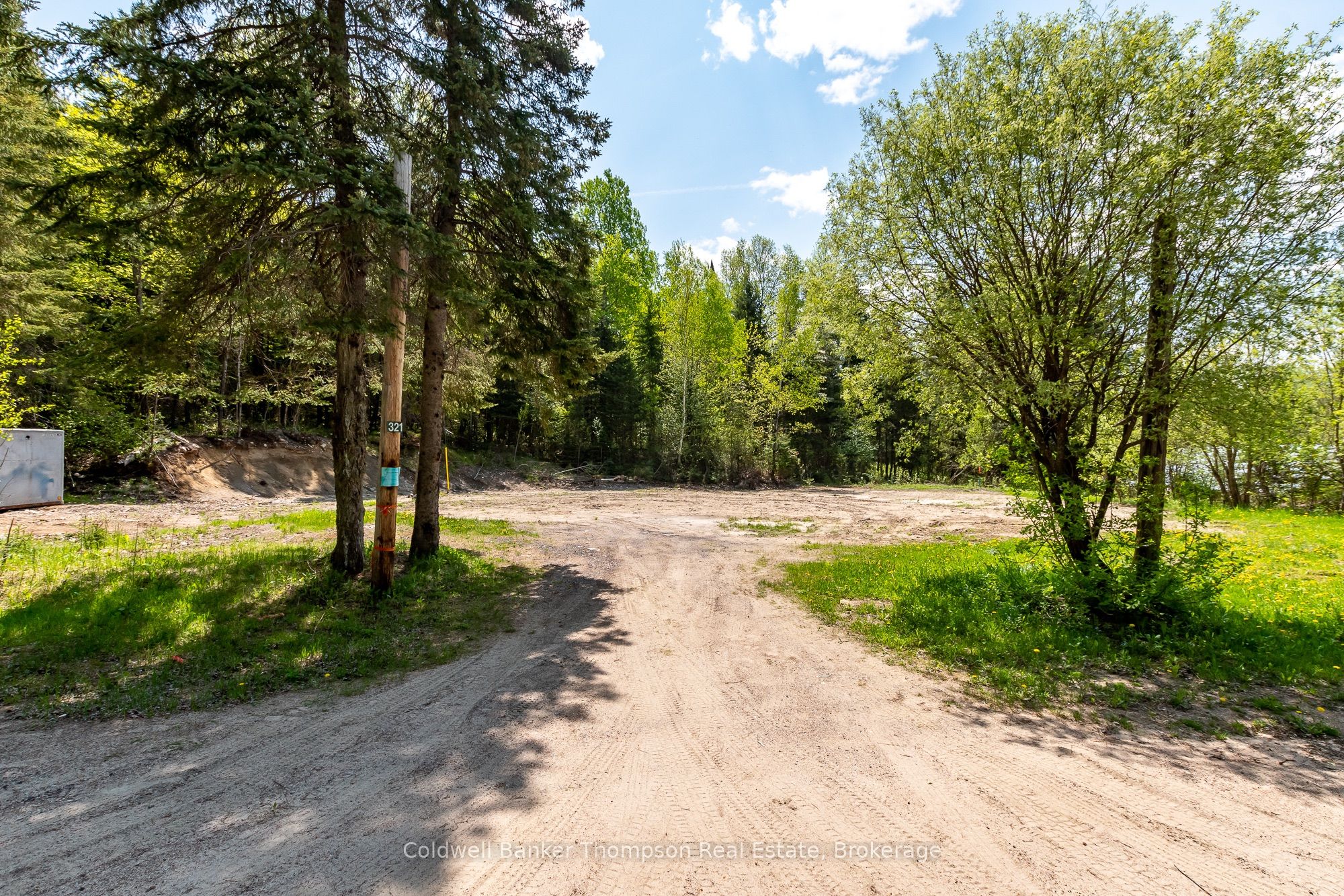 321 3 Mile Lake Rd Property Photo 2