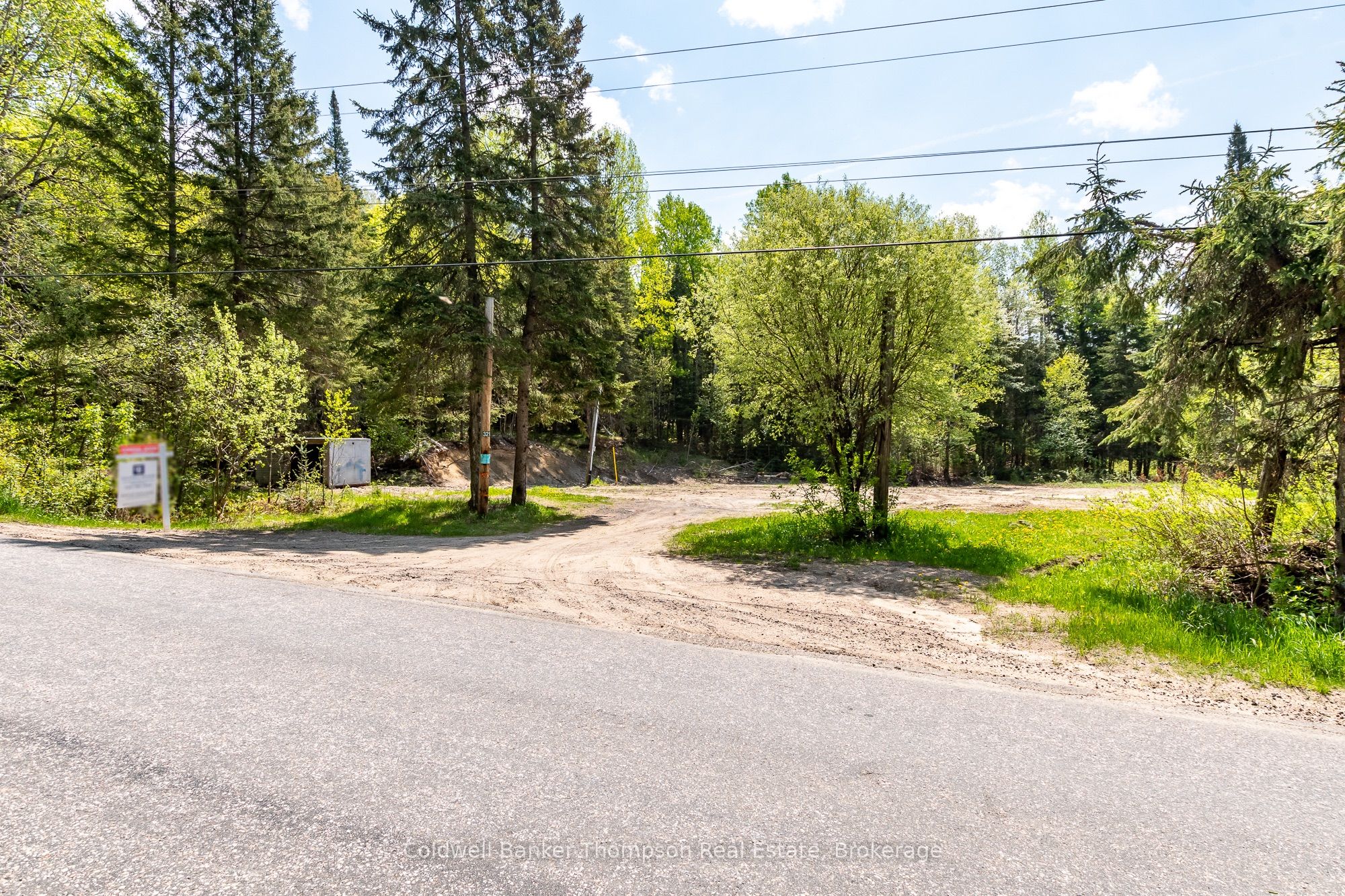 321 3 Mile Lake Rd Property Photo 4