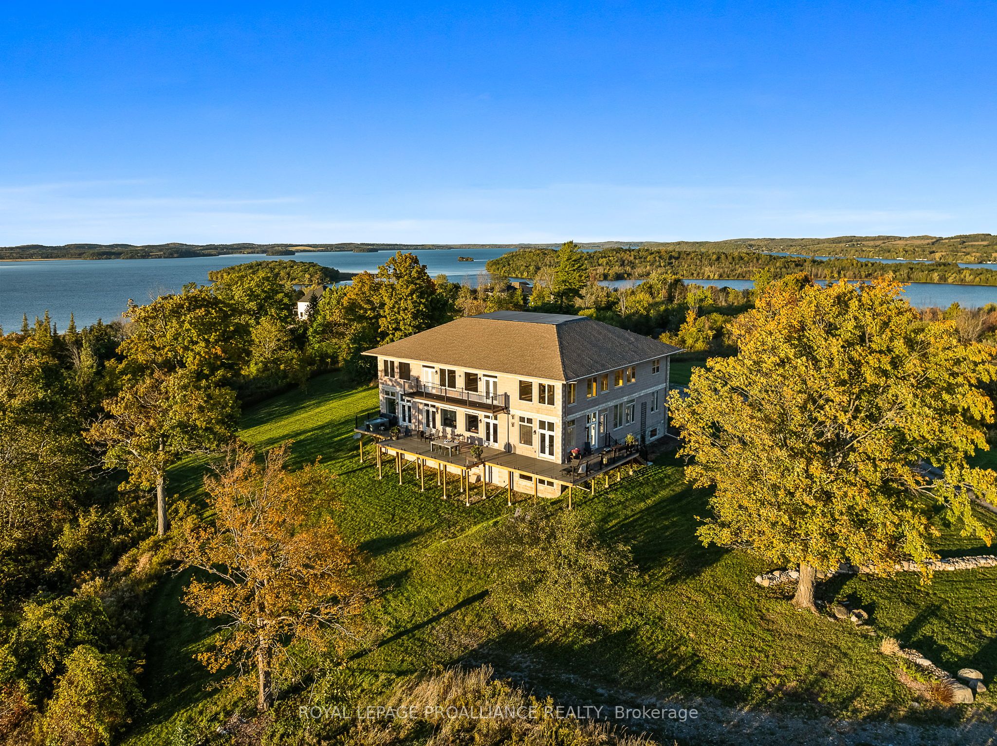 138 Ingham Road Property Photo 1
