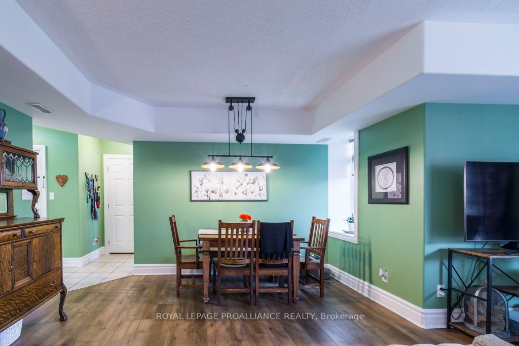 #103 - 145 Farley Avenue Property Photo 6