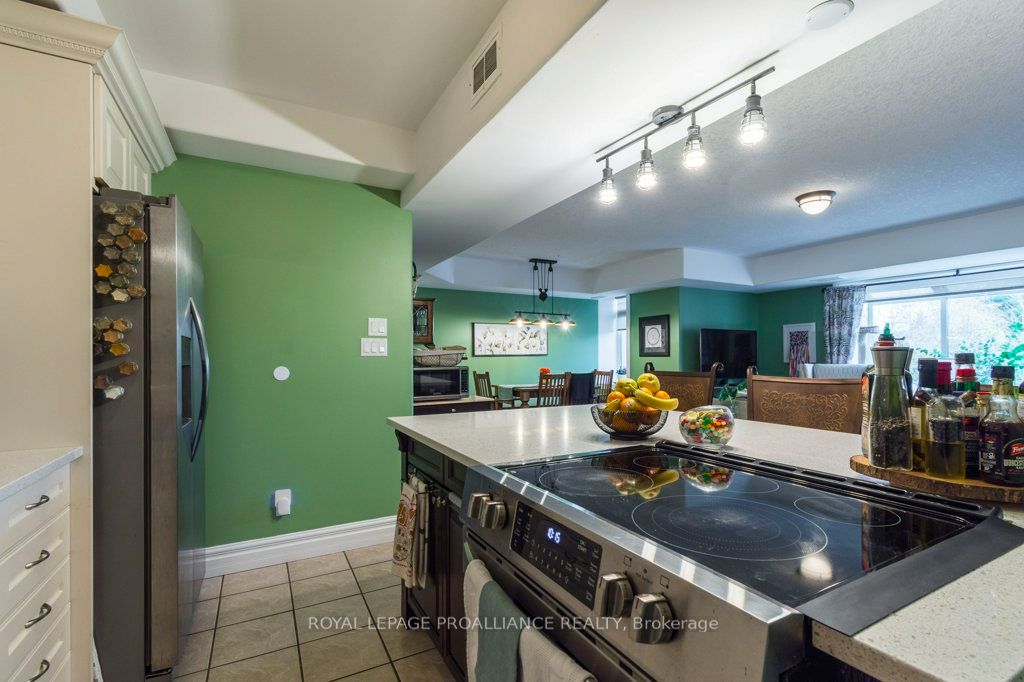 #103 - 145 Farley Avenue Property Photo 11