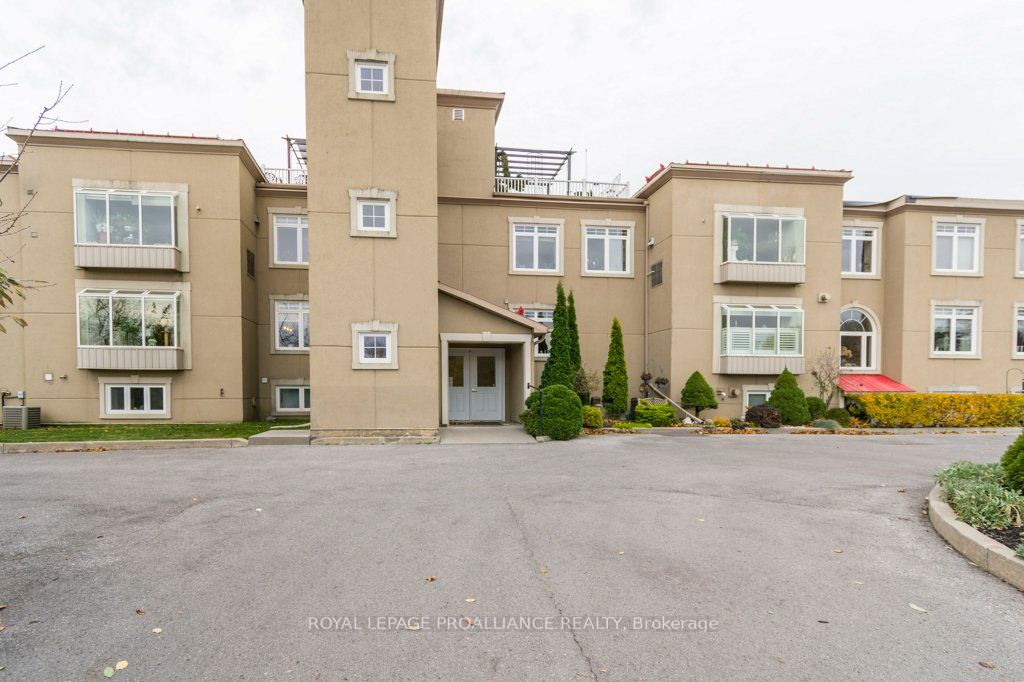 #103 - 145 Farley Avenue Property Photo 24