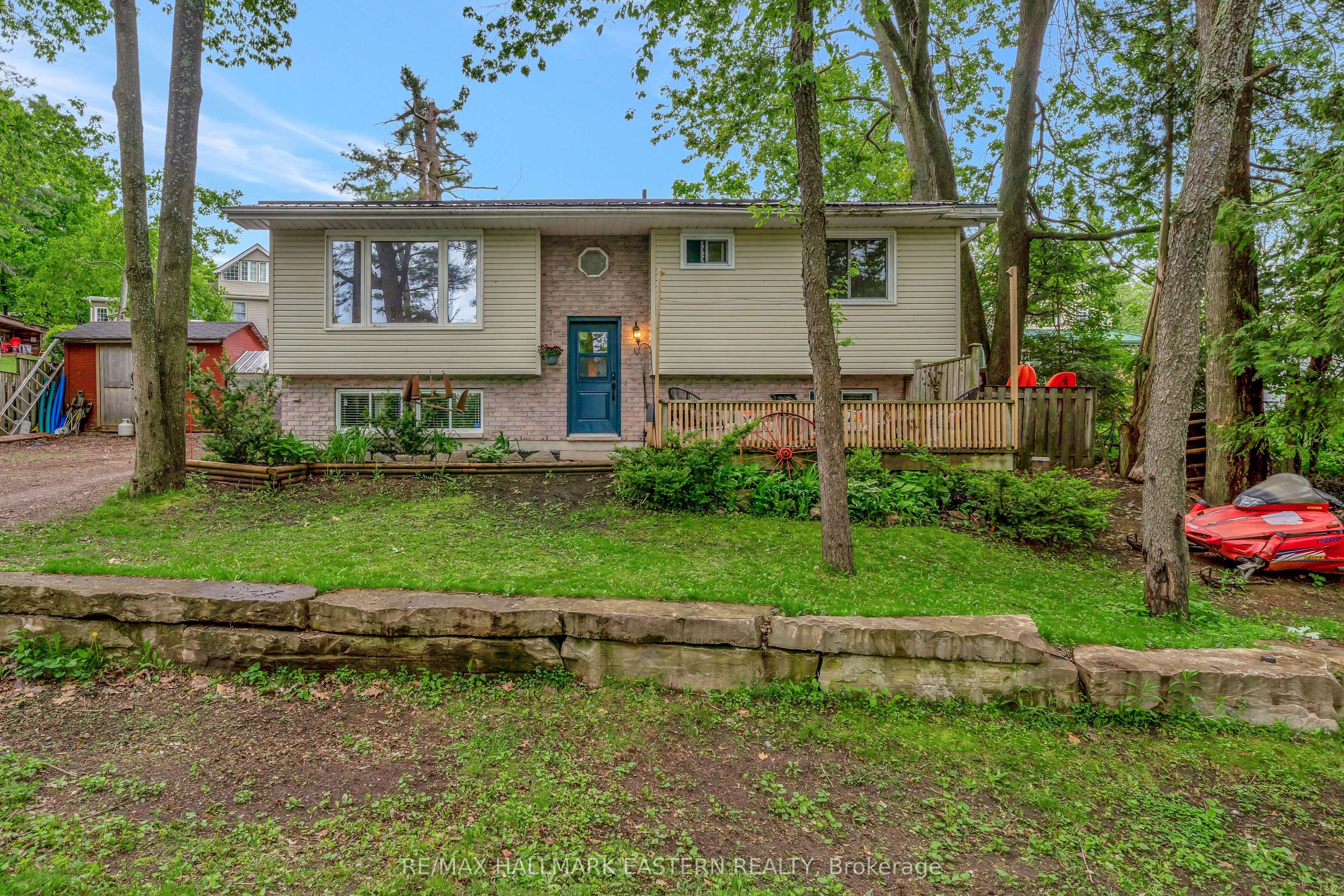 711 Hatton Avenue Property Photo 1