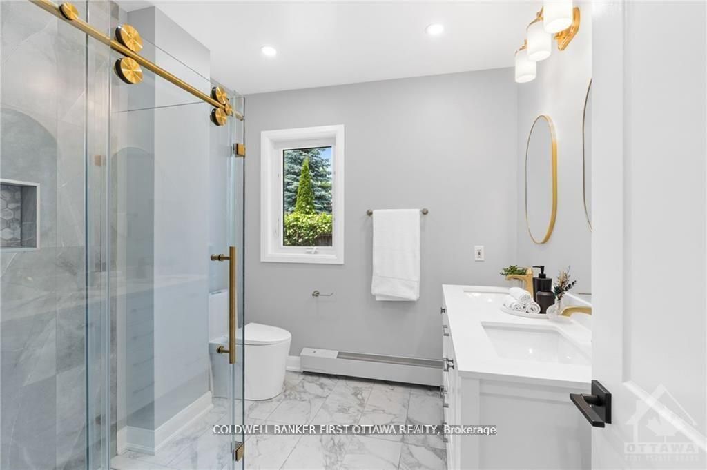 214 Island Park Drive Property Photo 15