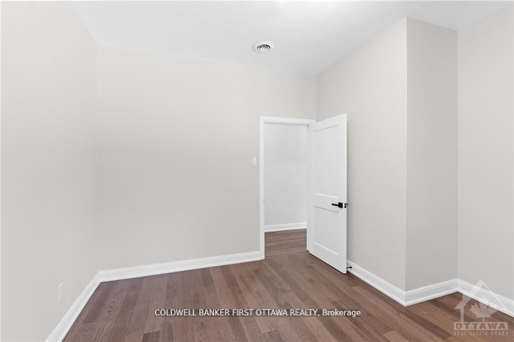 214 Island Park Drive Property Photo 18