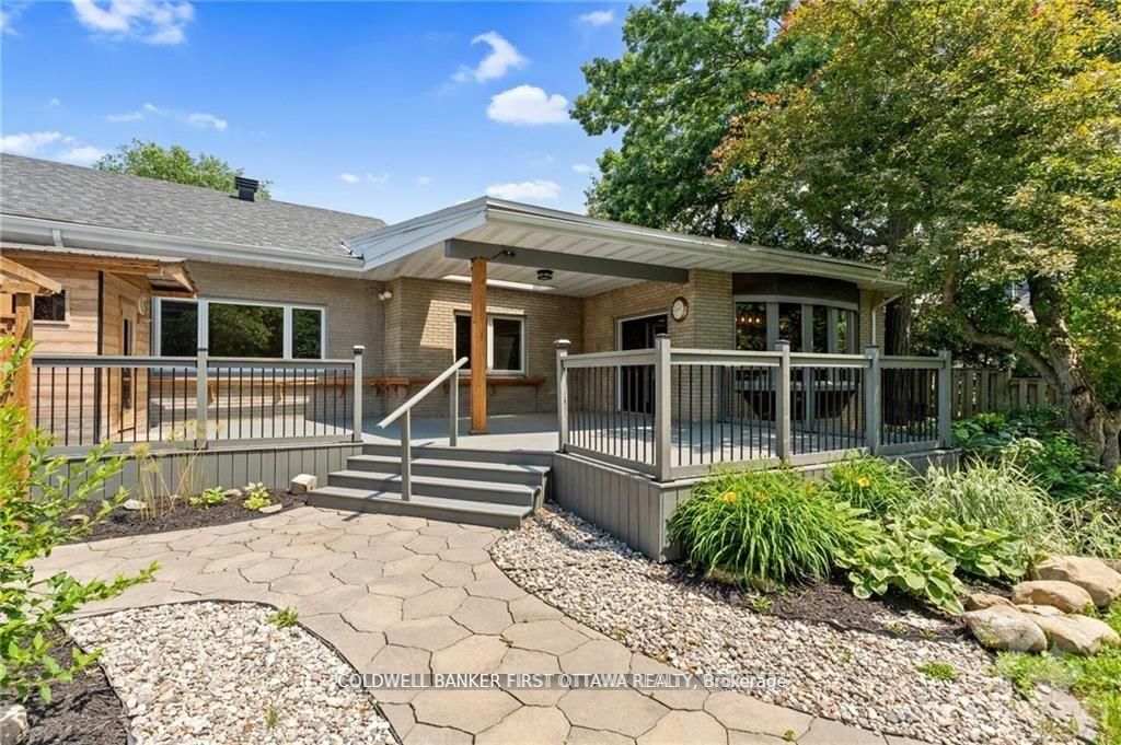 214 Island Park Drive Property Photo 24