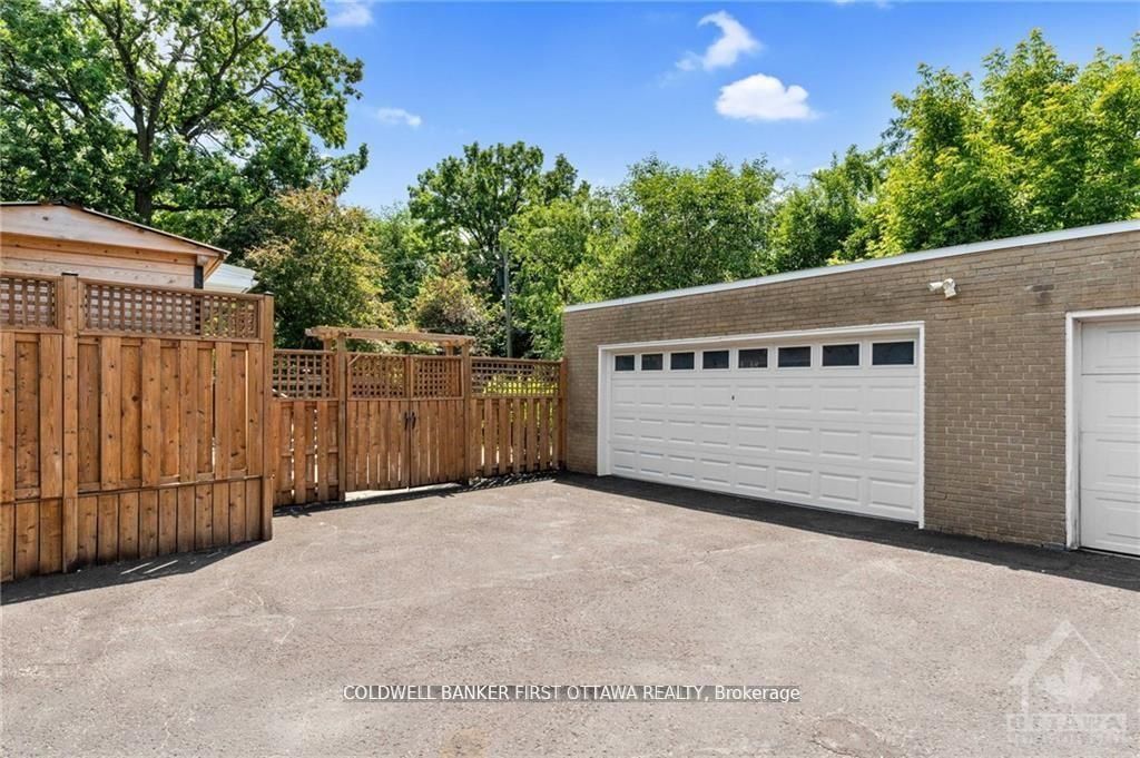214 Island Park Drive Property Photo 25