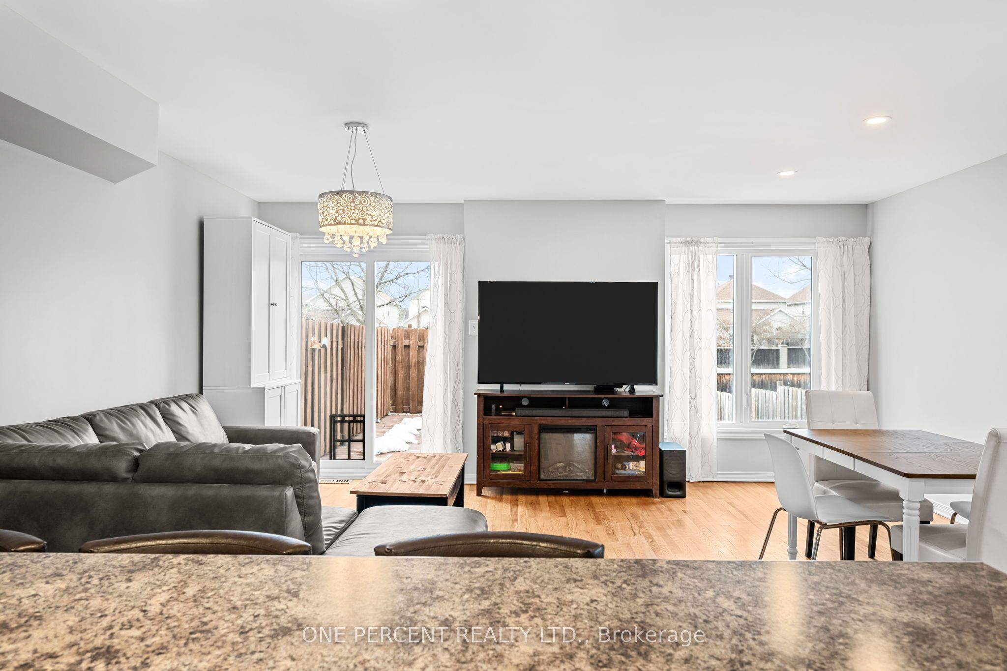 137 Topham Terrace Property Photo 13