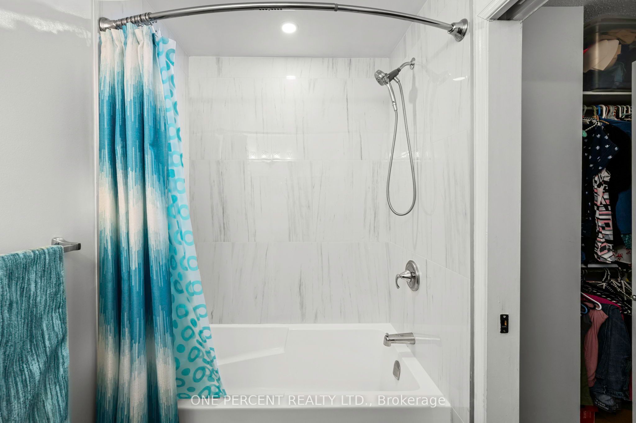 137 Topham Terrace Property Photo 25